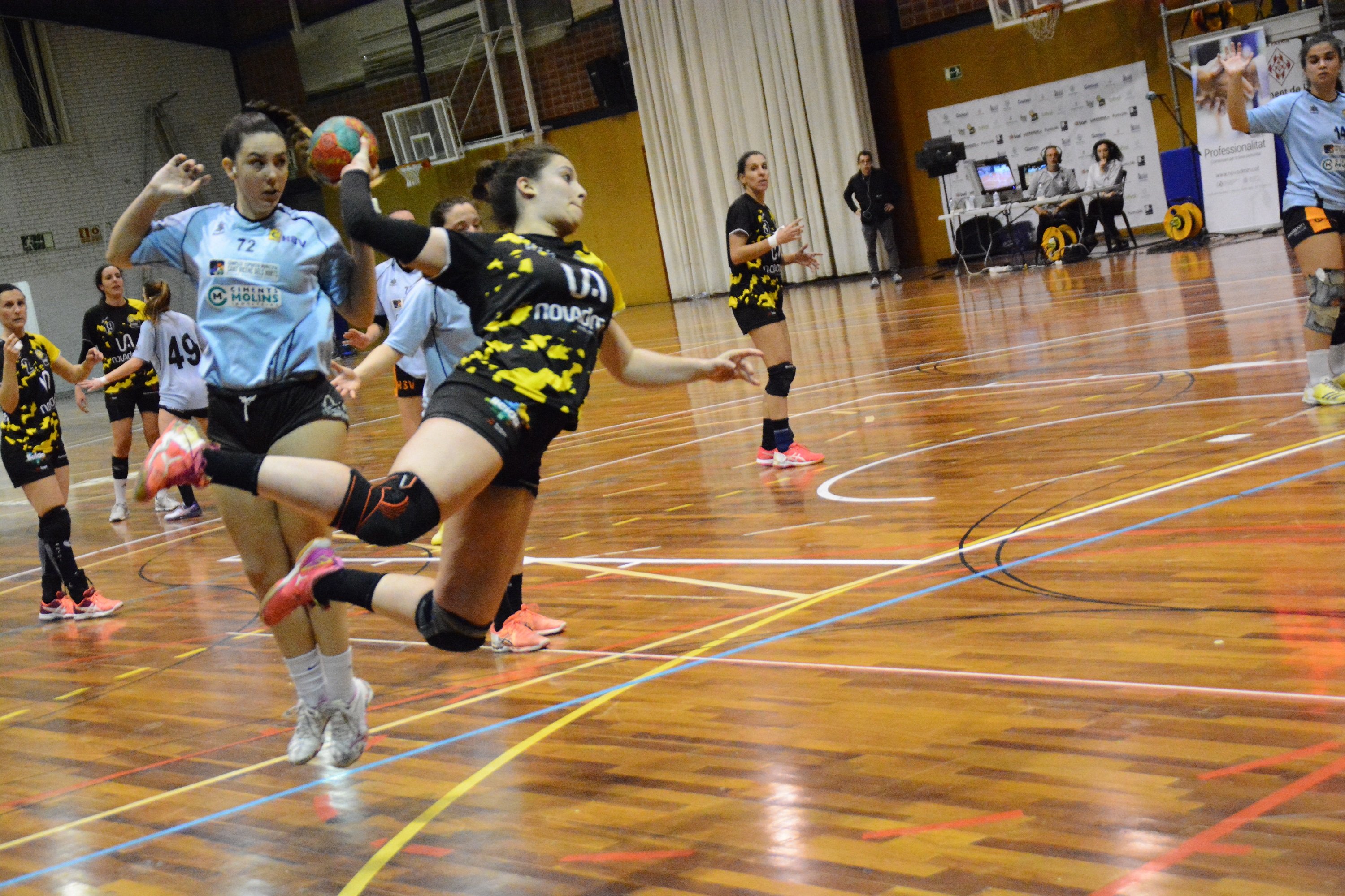 Pardinyes-Sant Vicenç, un partit vibrant amb emoció i molts gols (28-28)