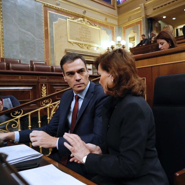 Pedro Sánchez Carmen Calvo Congres Diputats febrer 2019 EFE