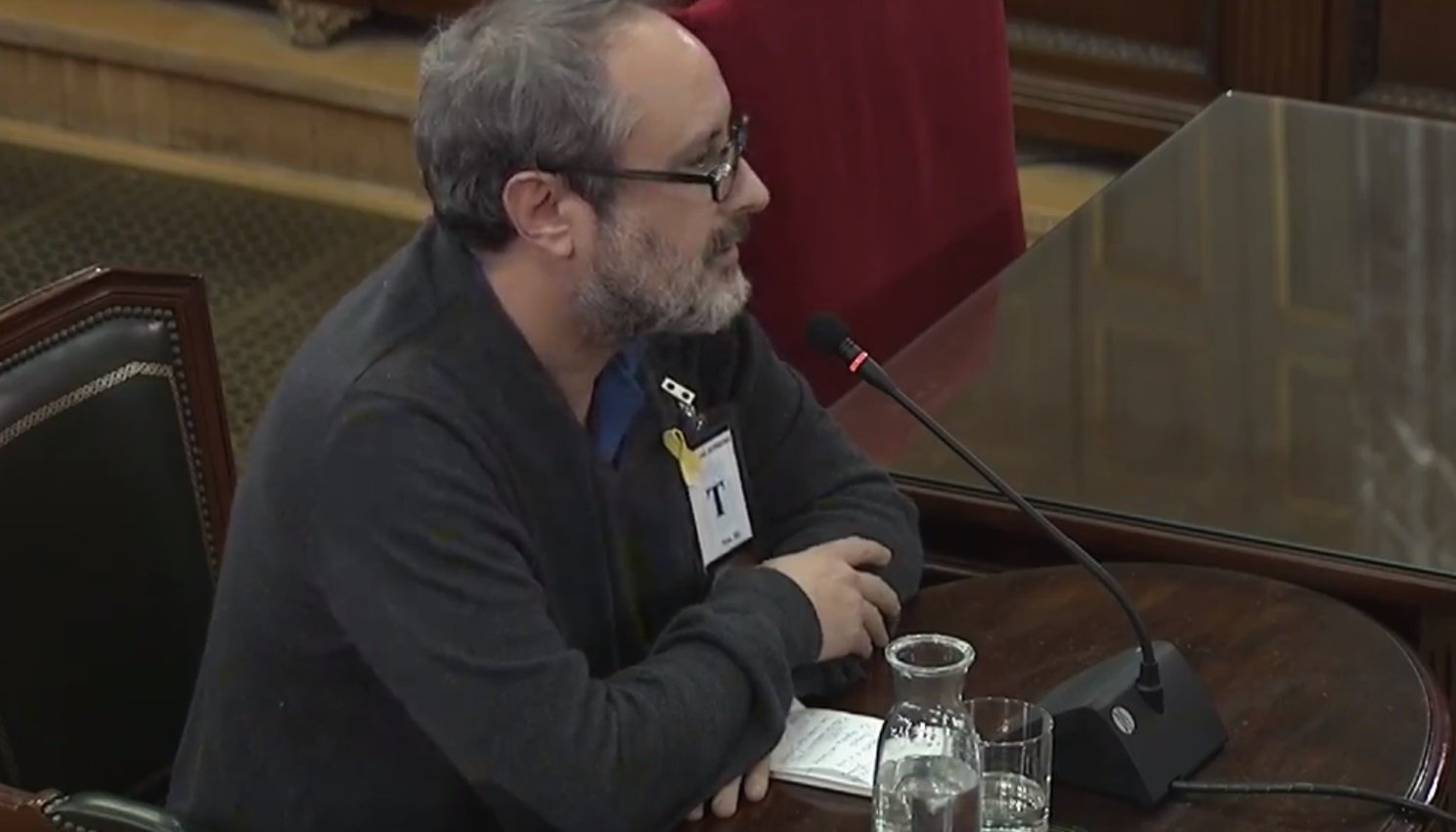 Baños, a judici per "demostrar que el feixisme no pot entrar a les institucions"