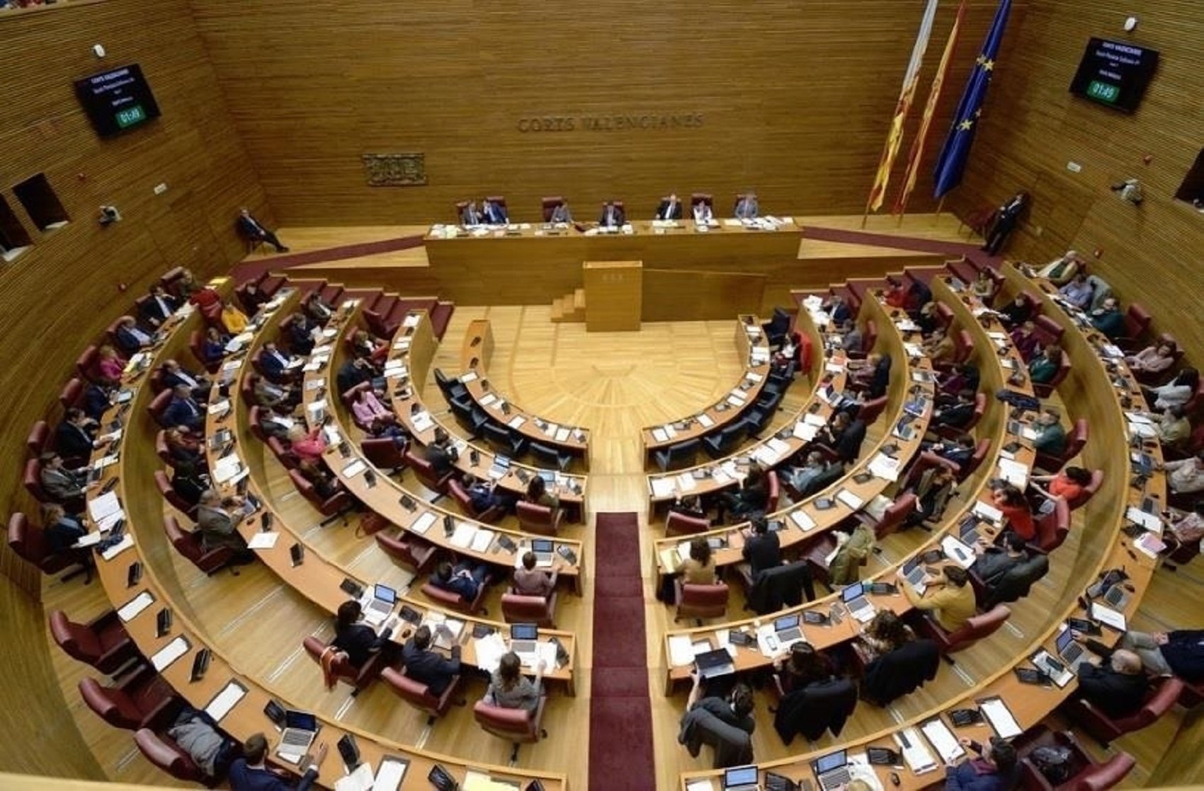 Las Cortes valencianas votan hoy la reforma del Estatuto