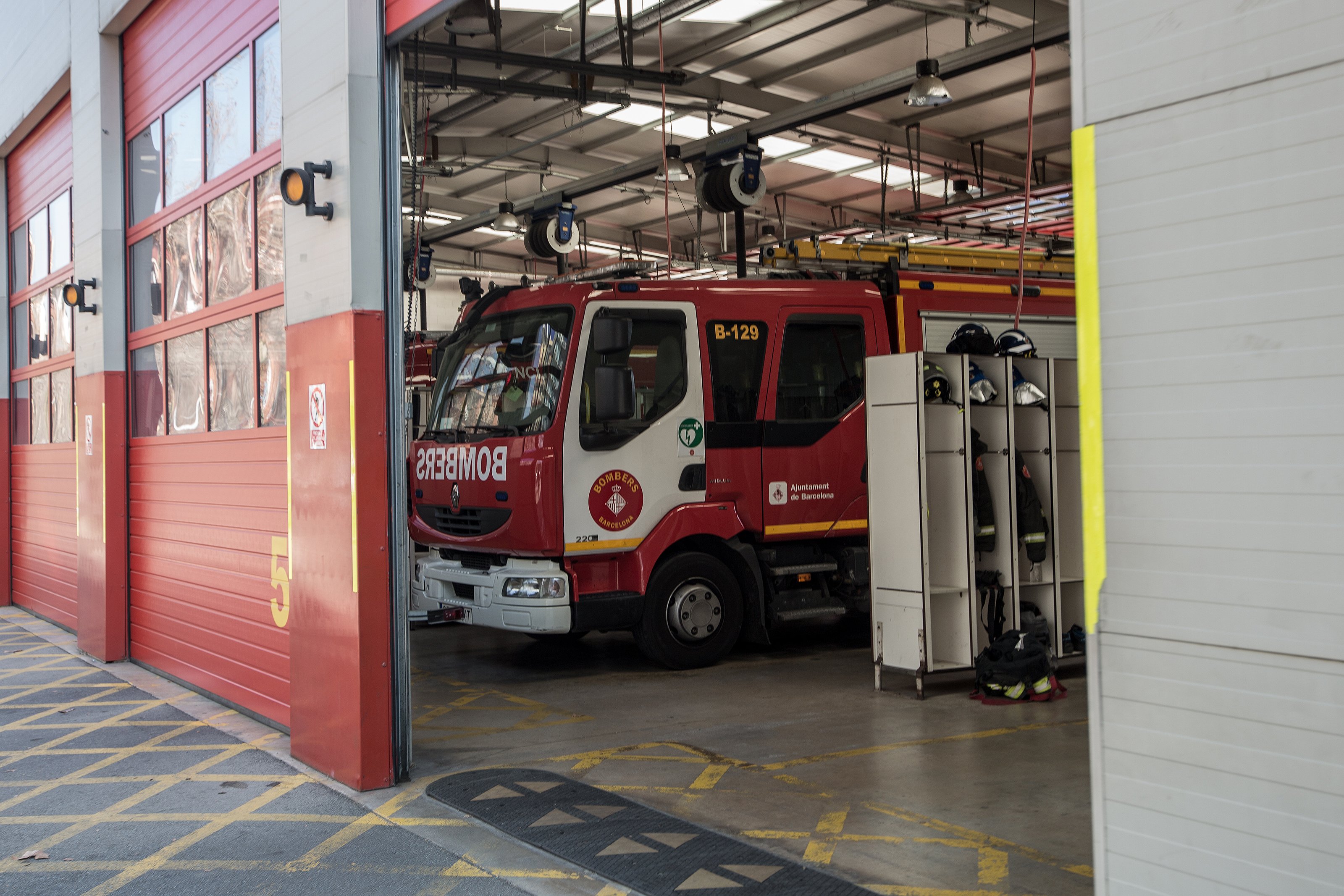 Muere un hombre de 77 años al incendiarse su casa en Sants