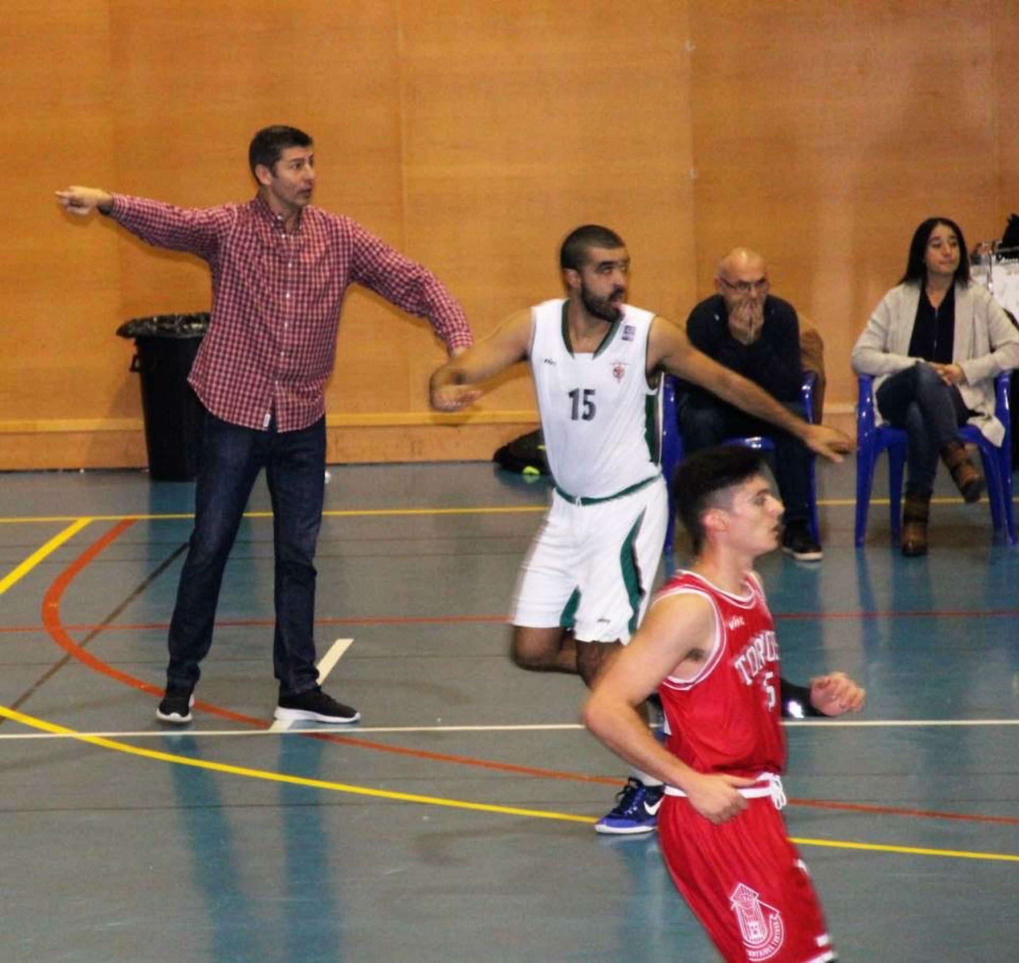 Edu Piñero, rauxa, passió i experiència al Club Bàsquet Sitges