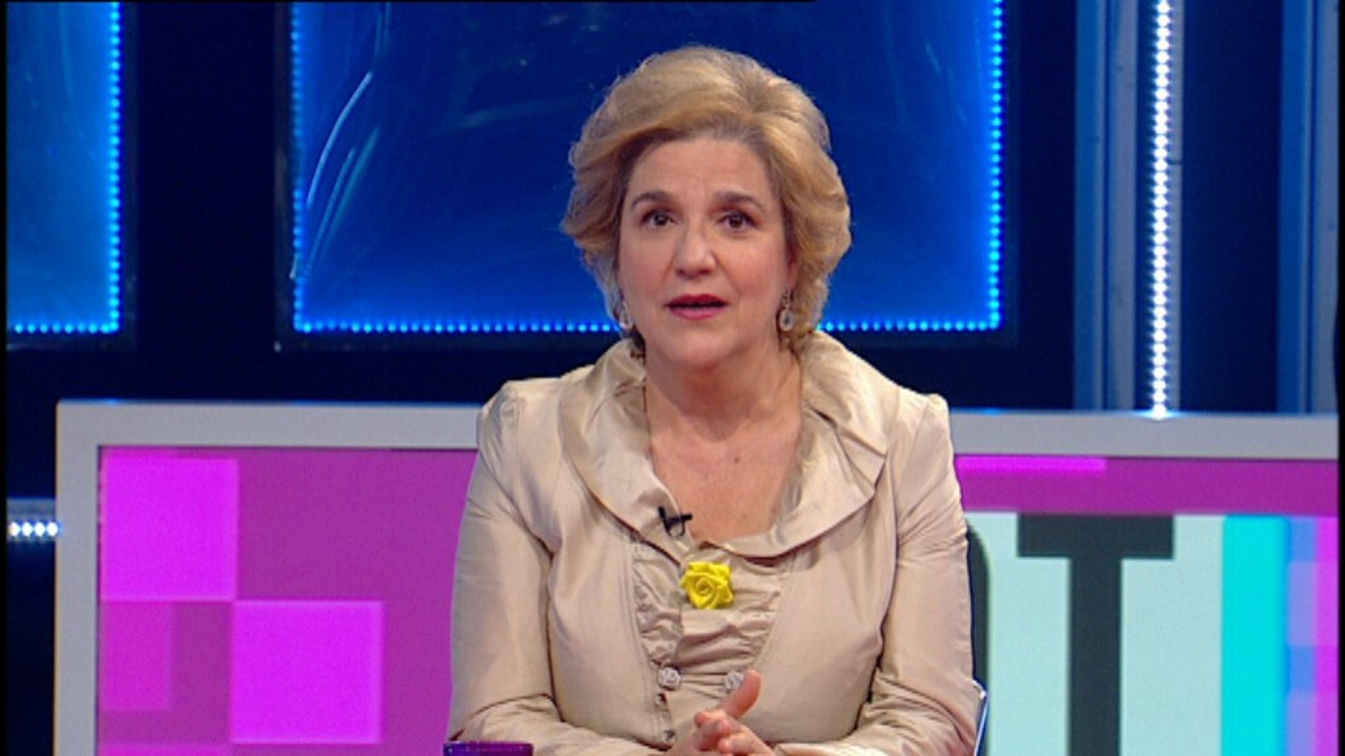 Rahola, indignada: "Em cau la cara de vergonya de formar part d'aquest estat"