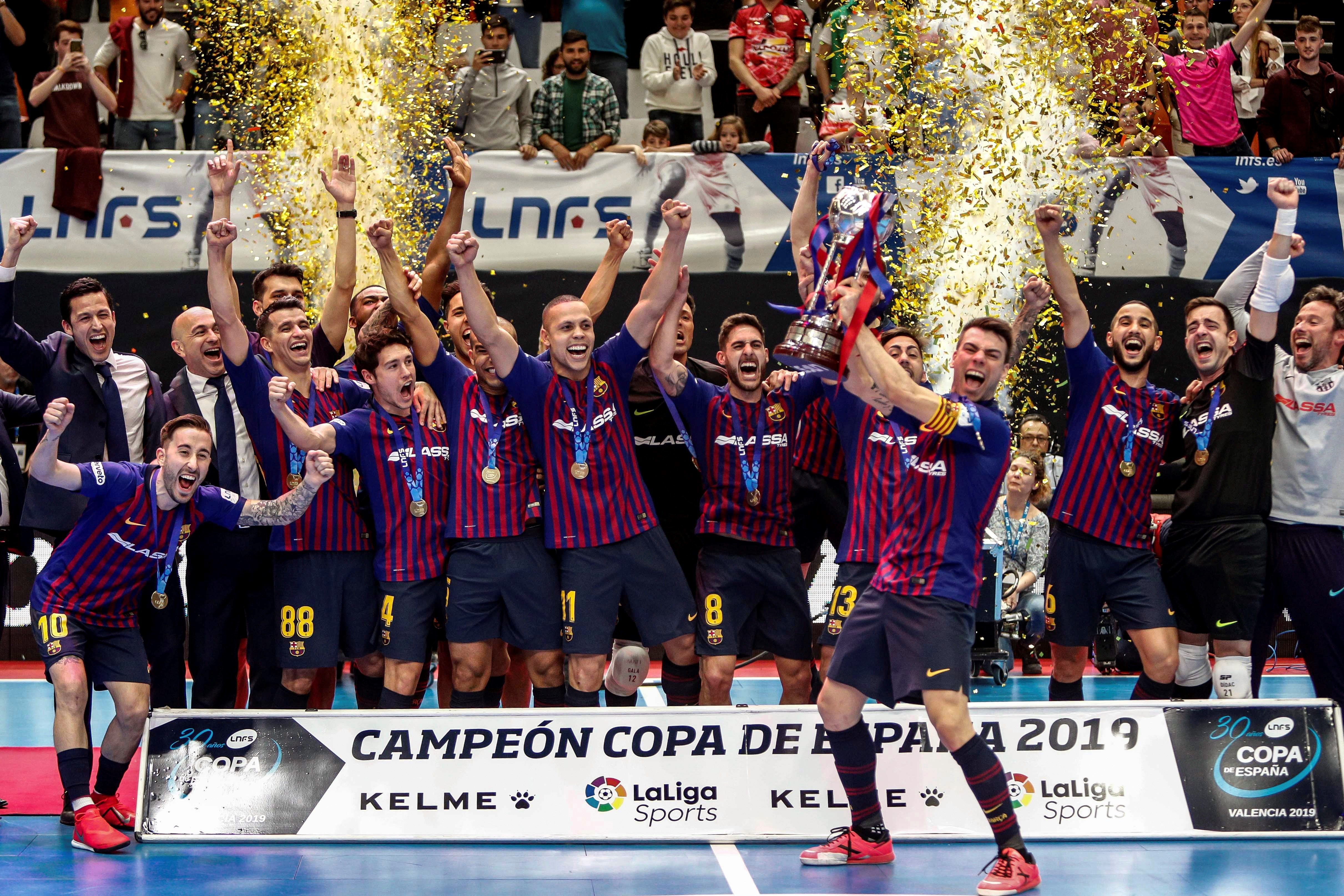 El Barça torna a ser campió de la Copa (1-2)