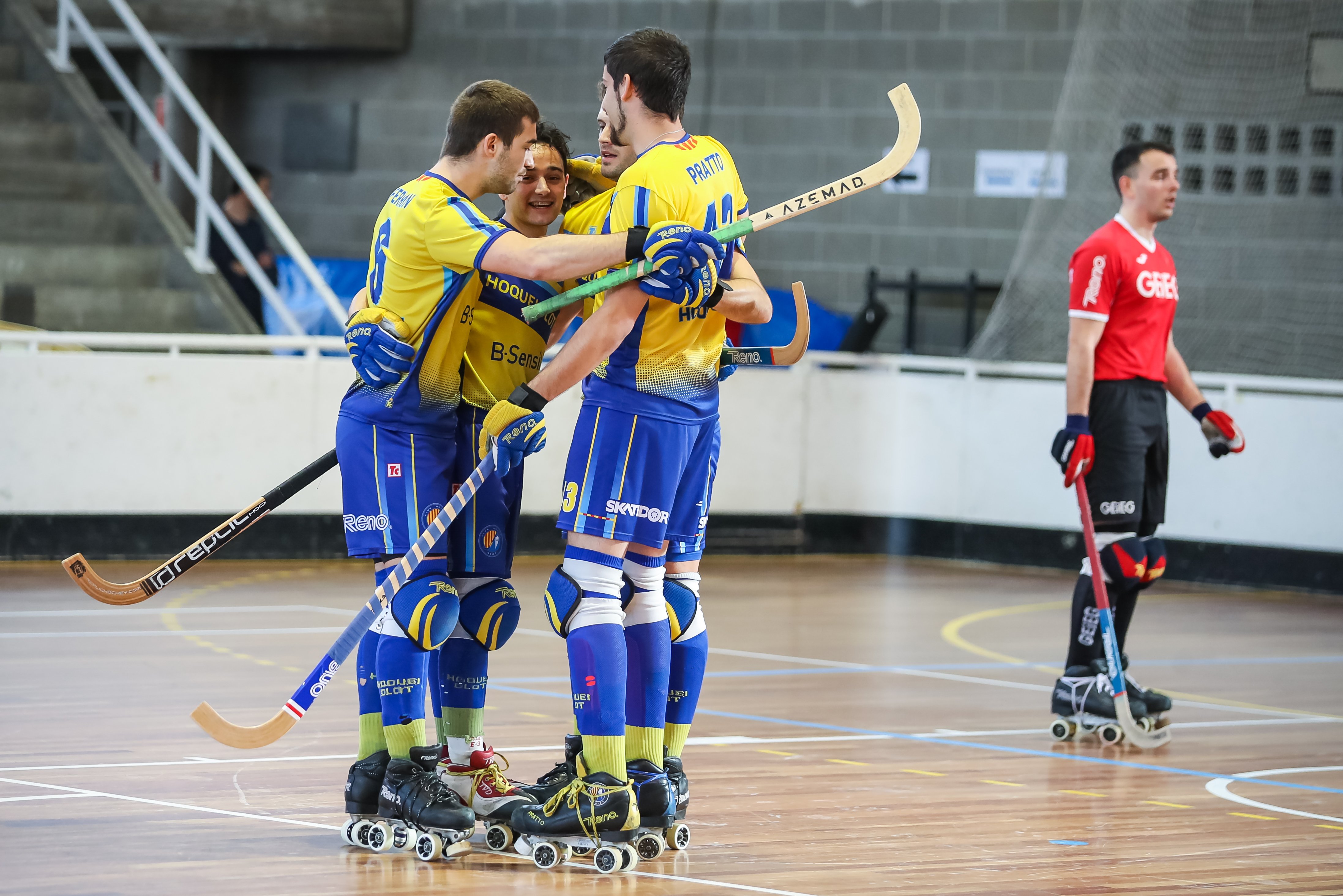 El GEiEG cau contra l'Olot i es jugarà ser al play-off d’ascens a l'última jornada