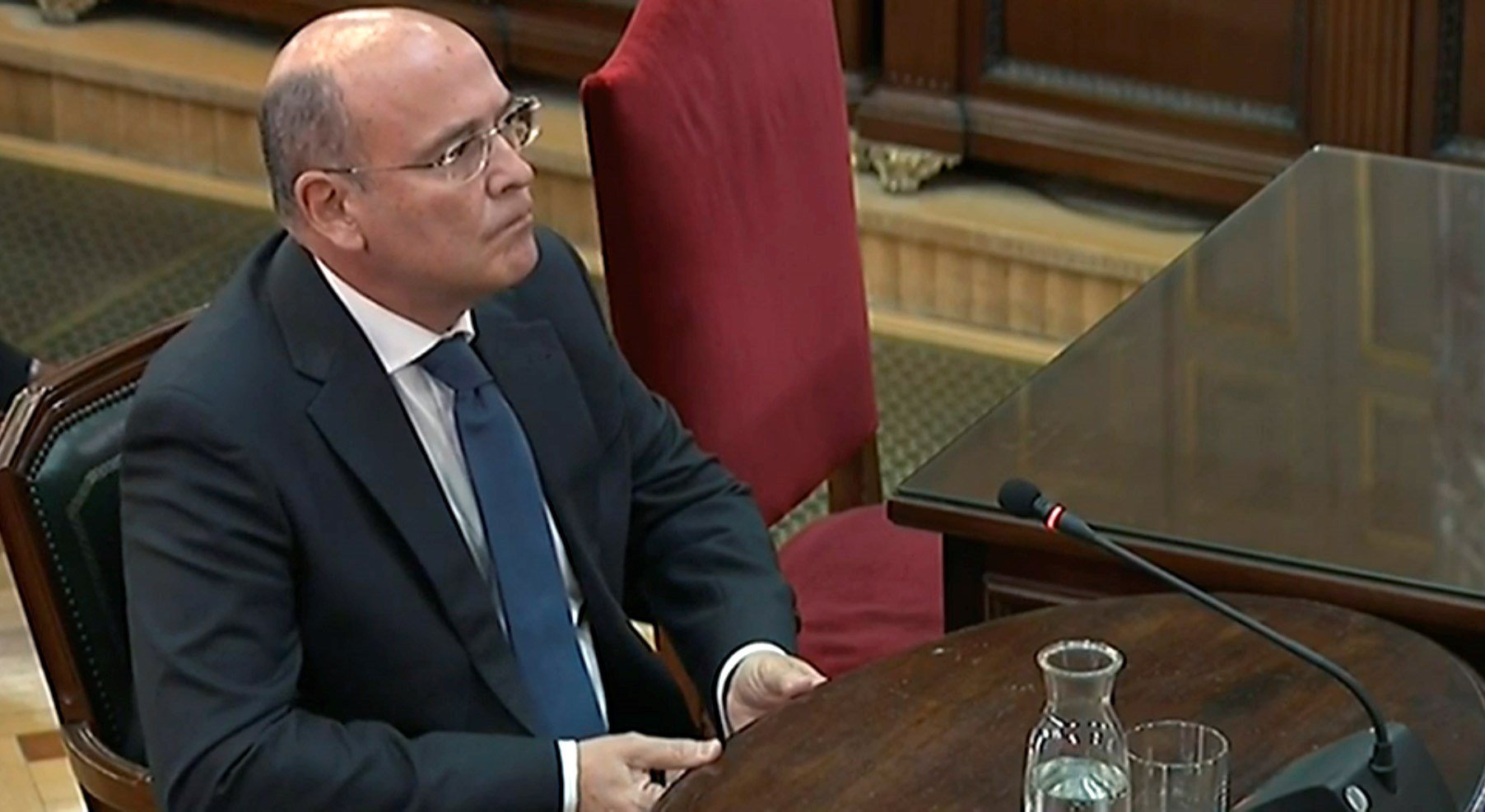Pérez de los Cobos i Ferran López, primers testimonis en el judici de Trapero