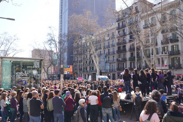 dones periodistes vaga feminista 8 març 2 guillem camos dones periodistes vaga feminista 8 març 2 guillem camos