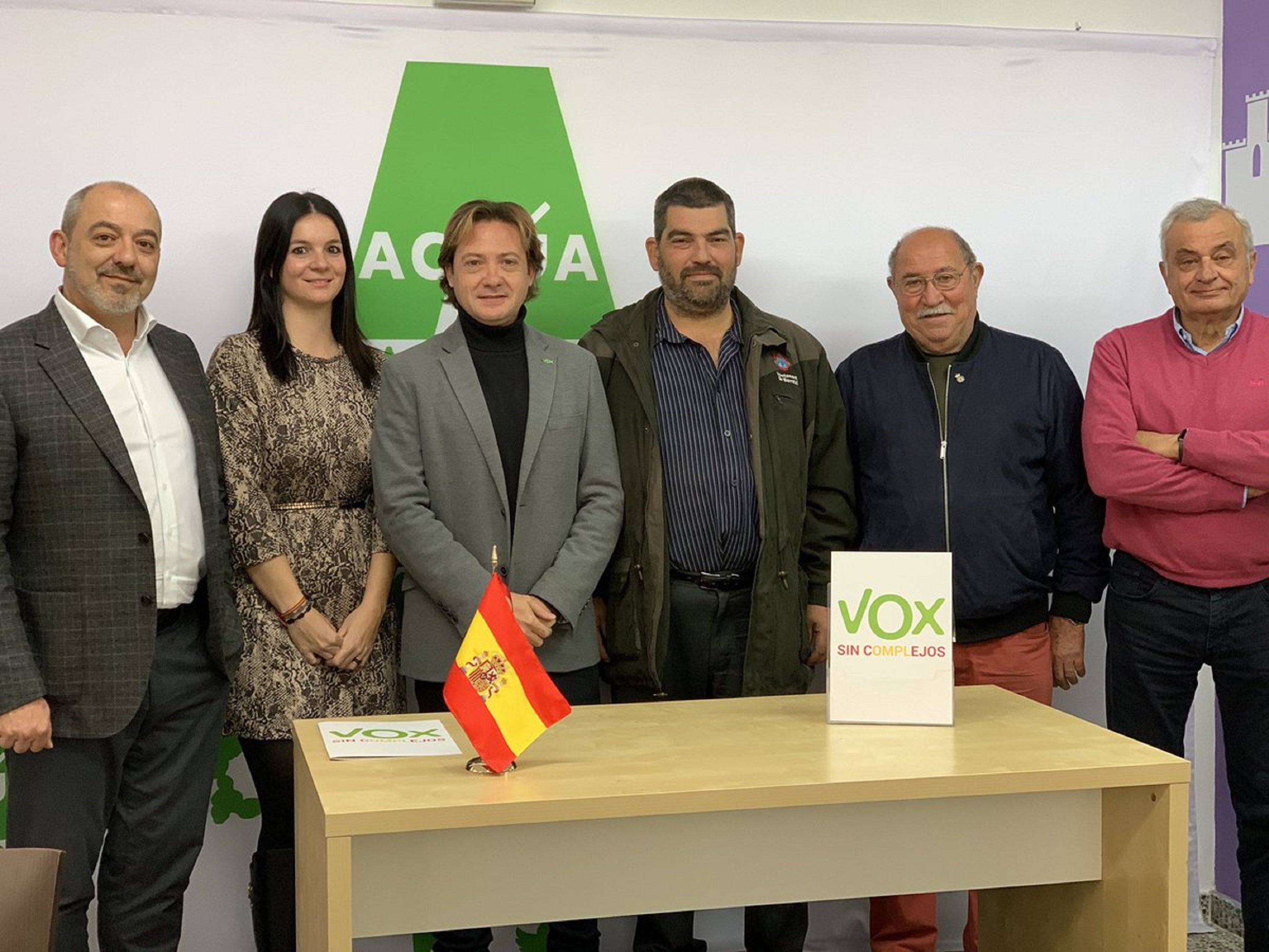 Vox fa un muntatge amb una falsa agressió a tres noies de Mallorca