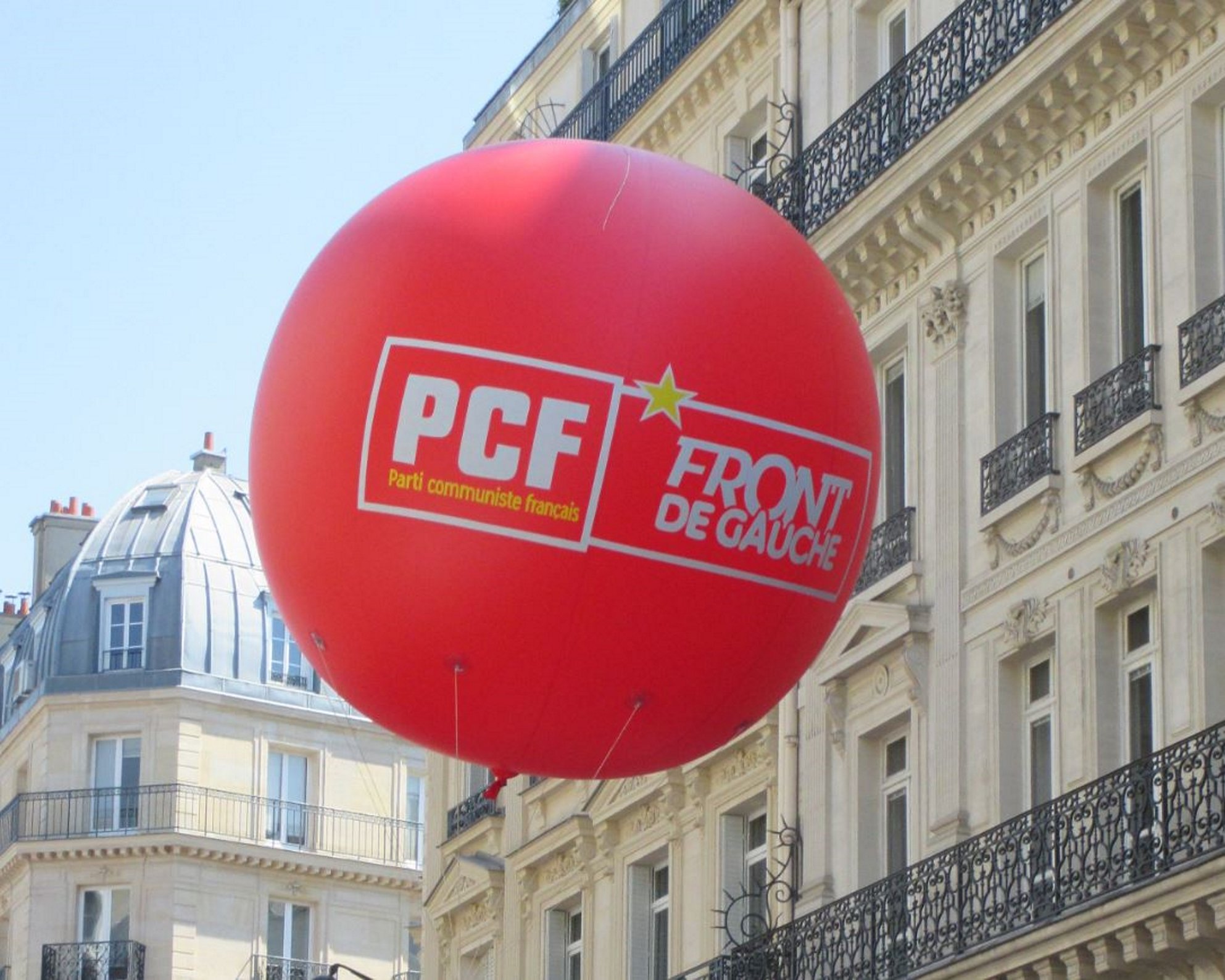 Escándalo en el Partido Comunista Francés: agresiones sexuales