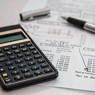 calculadora facturas - pixabay calculadora facturas - pixabay