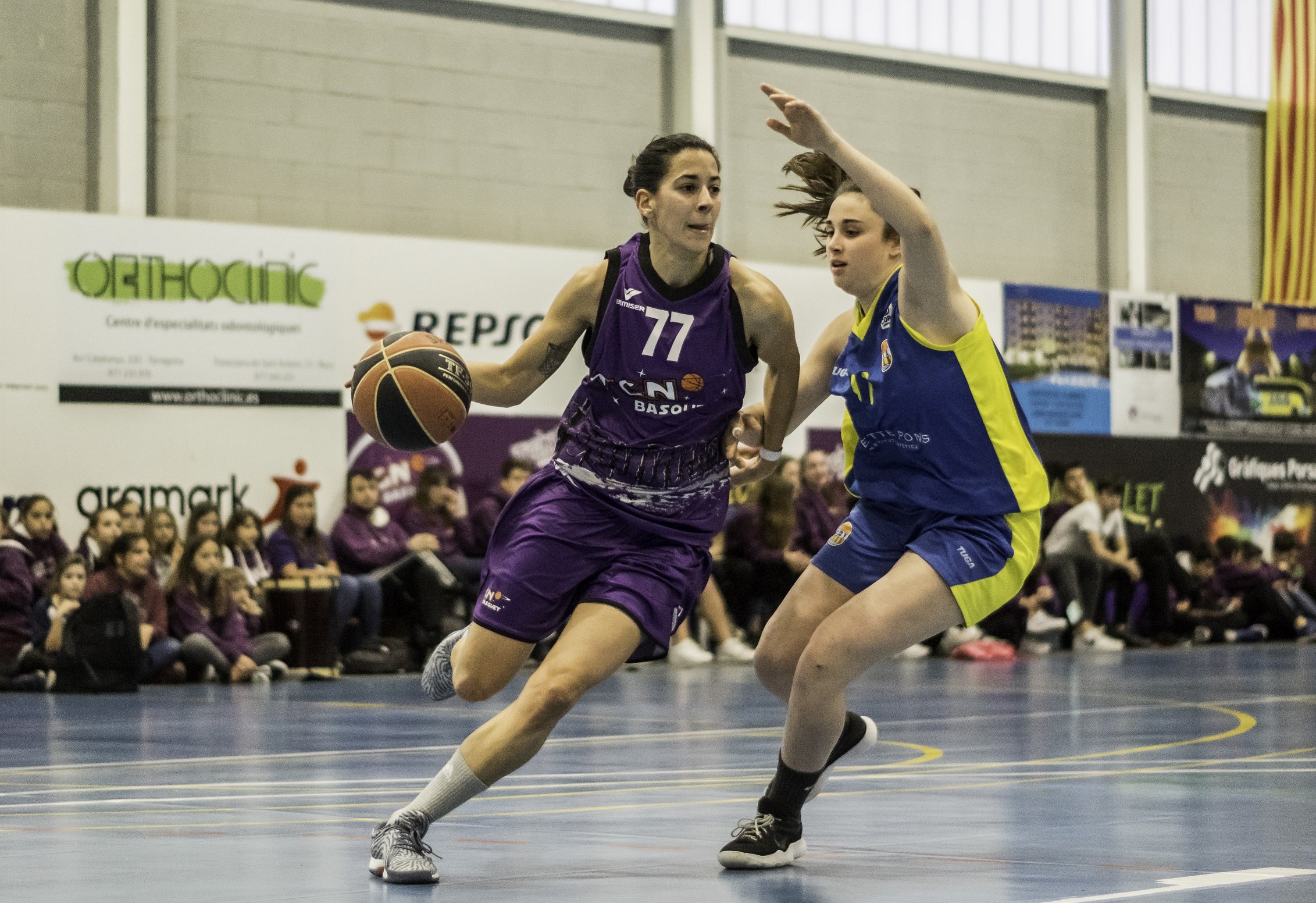 El Basket Almeda es refà al tercer quart per guanyar a Mataró (63-68)