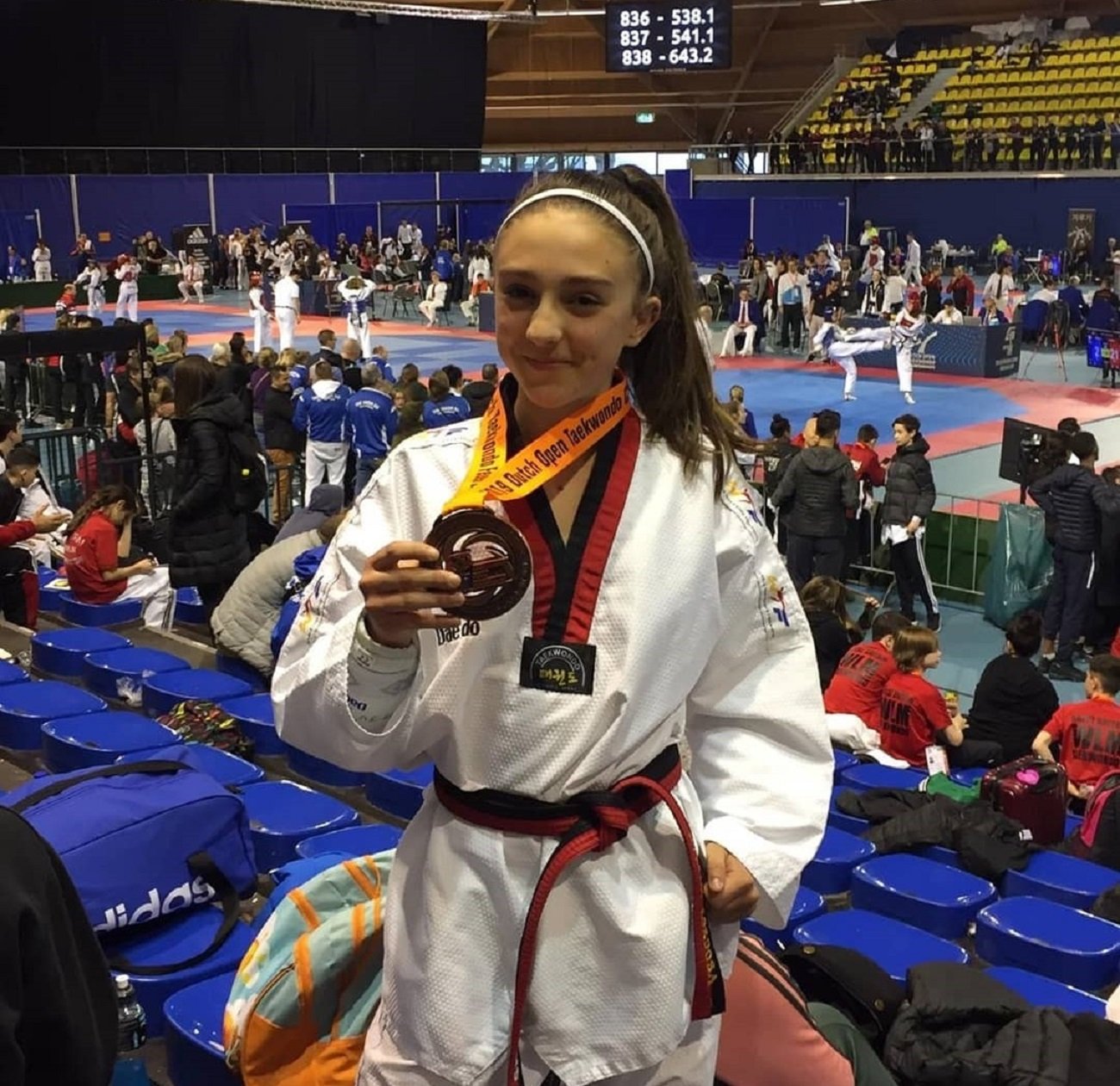 Myriam Córdoba, del My-Ju Cunit, es penja un bronze a Eindhoven