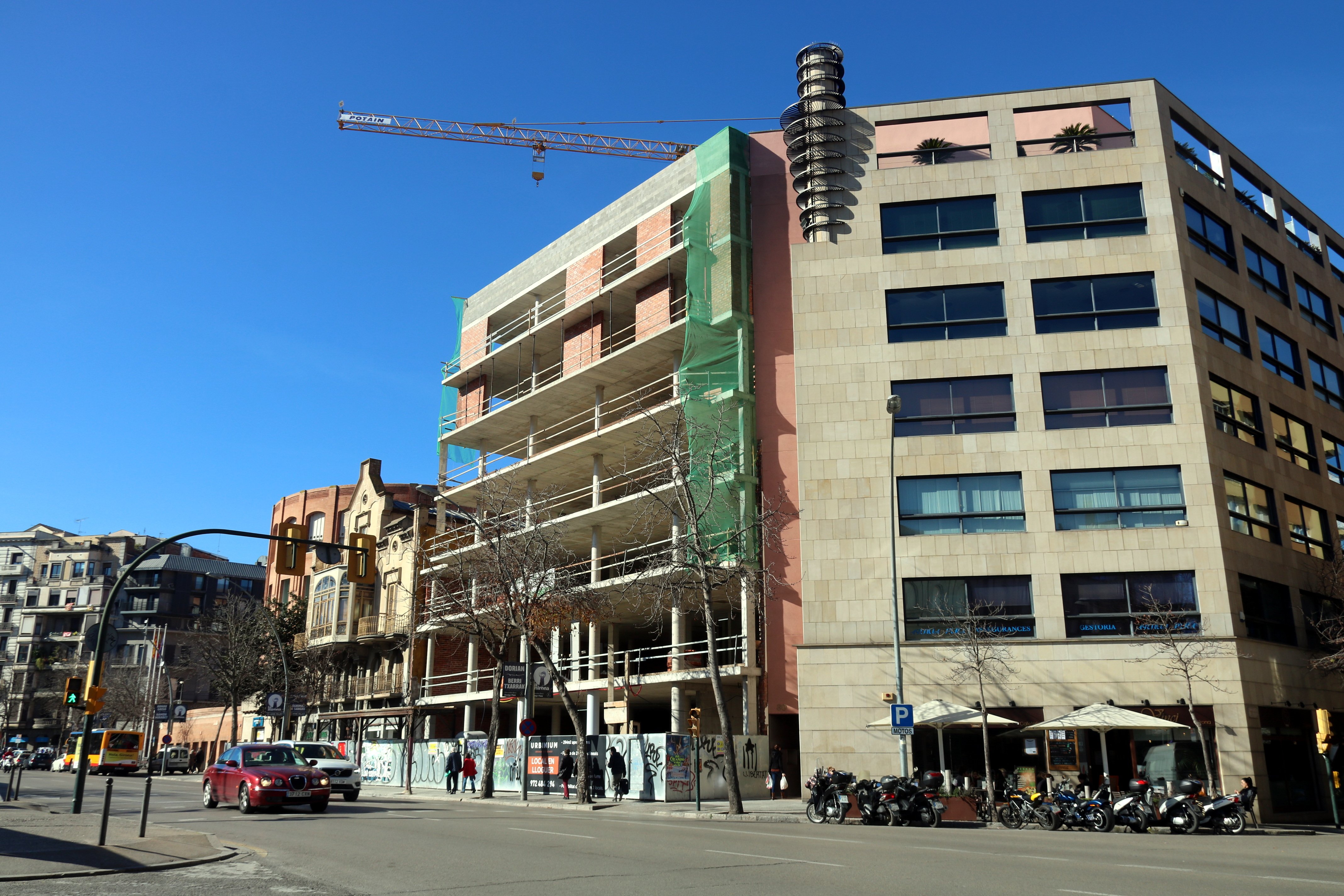 La compravenda de pisos augmenta un 5,7% a Catalunya el gener