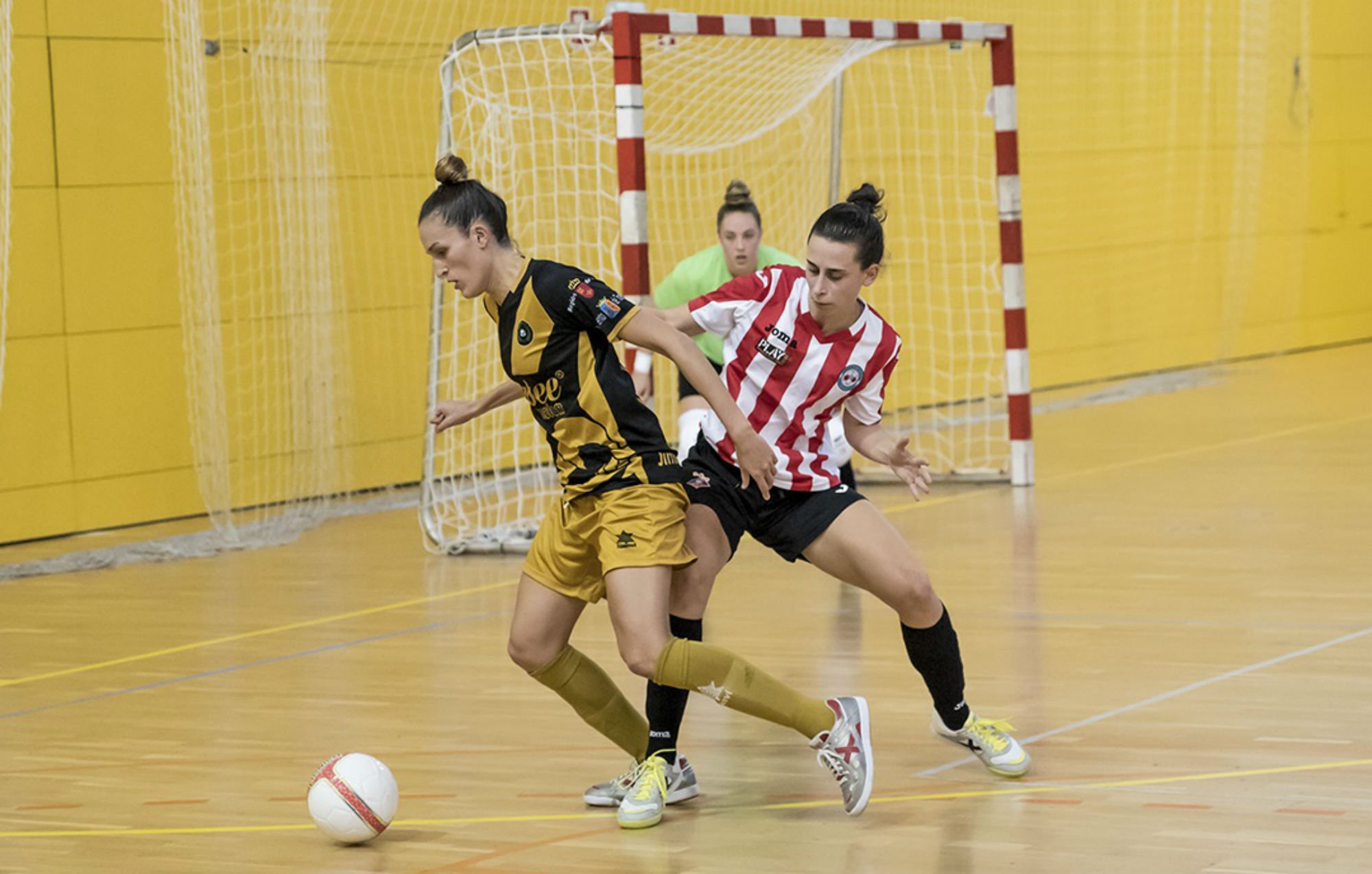 La Penya Esplugues vol sorprendre a la pista del tercer classificat