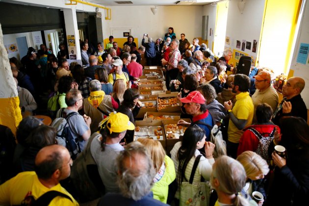 manifestacio madrid 16-m - esmorzar voluntaris madrid - sergi alcazar