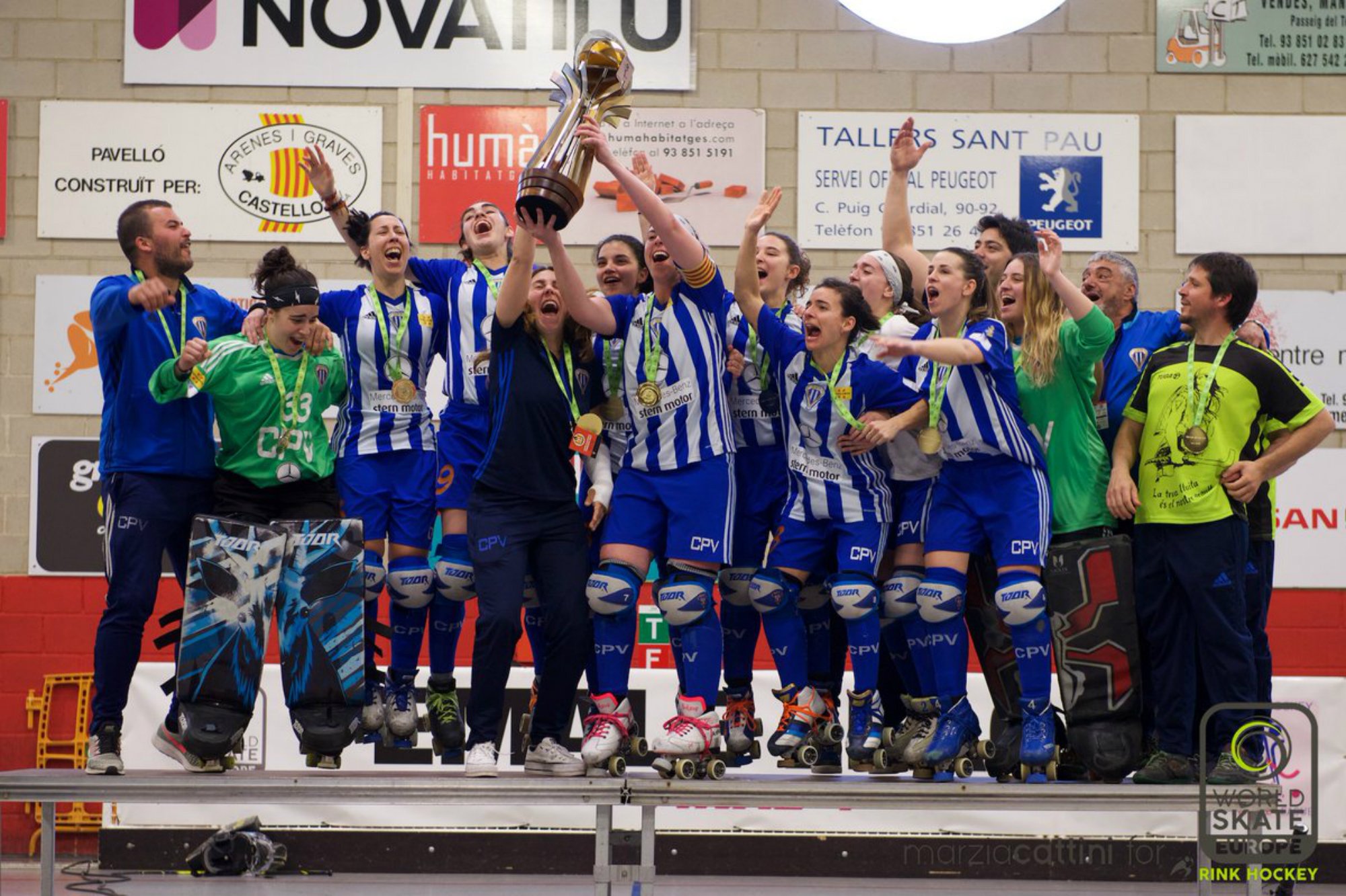 El CP Voltregà derrota al HC Palau y vuelve a dominar en Europa (2-1)