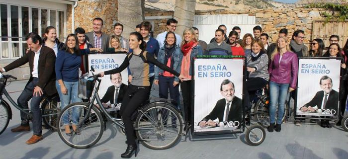 EN DIRECTO: El PP avisa de que votar a C 's es llevar a La Moncloa al 'Zapatero2'