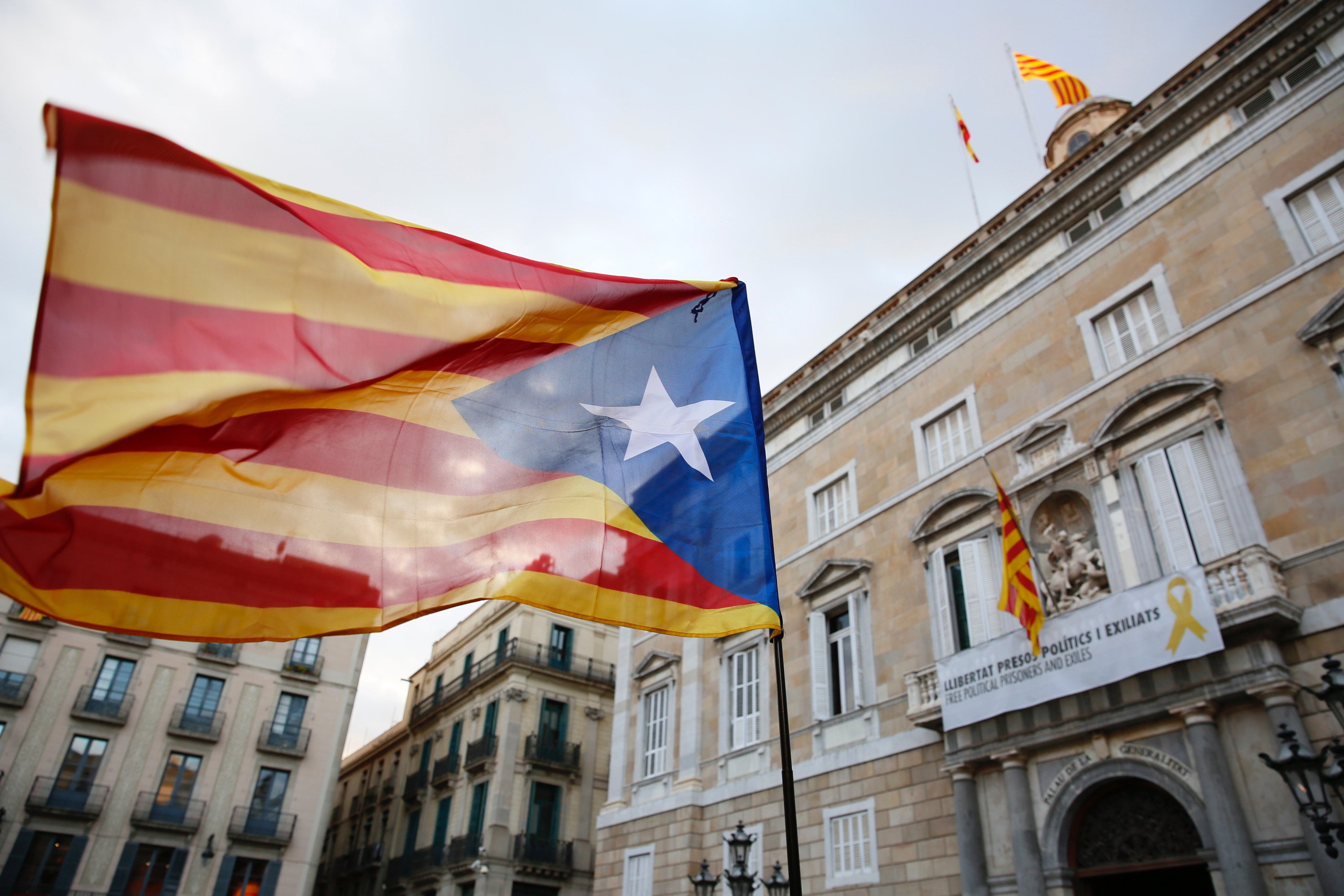 El 'no' a la independència supera el 'sí' per primera vegada des de l'octubre del 2017