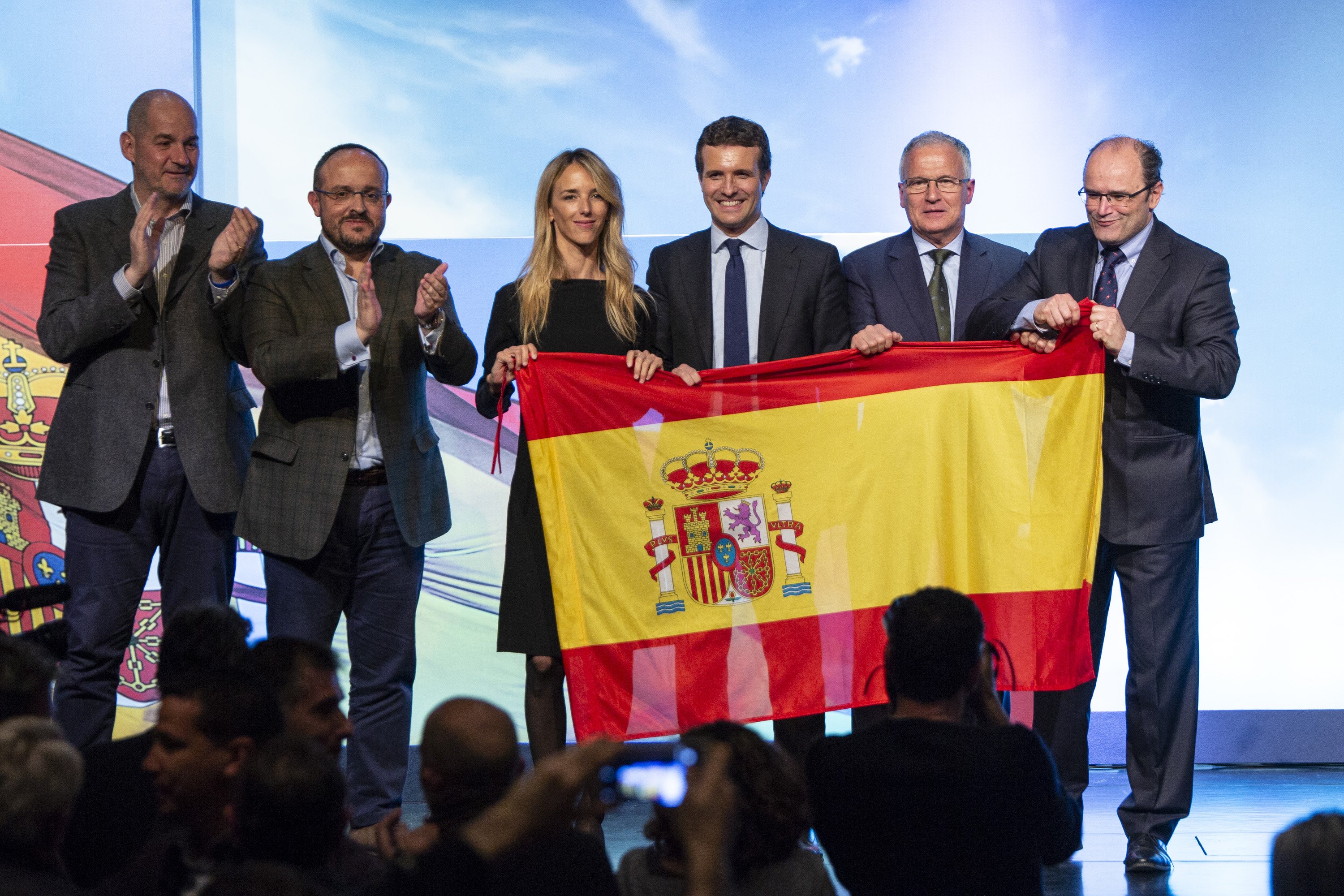 La campaña de Casado: presencia mínima en 'Tabarnia' y Semana Santa en Andalucía