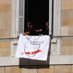 pancarta llibertat expressio façana generalitat acn pancarta llibertat expressio façana generalitat acn