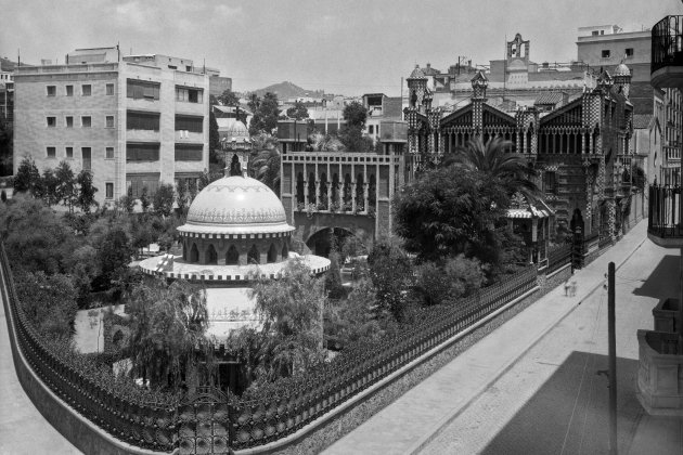 Cascada Gaudí Instituto Amatller de Arte Hispánico 1932