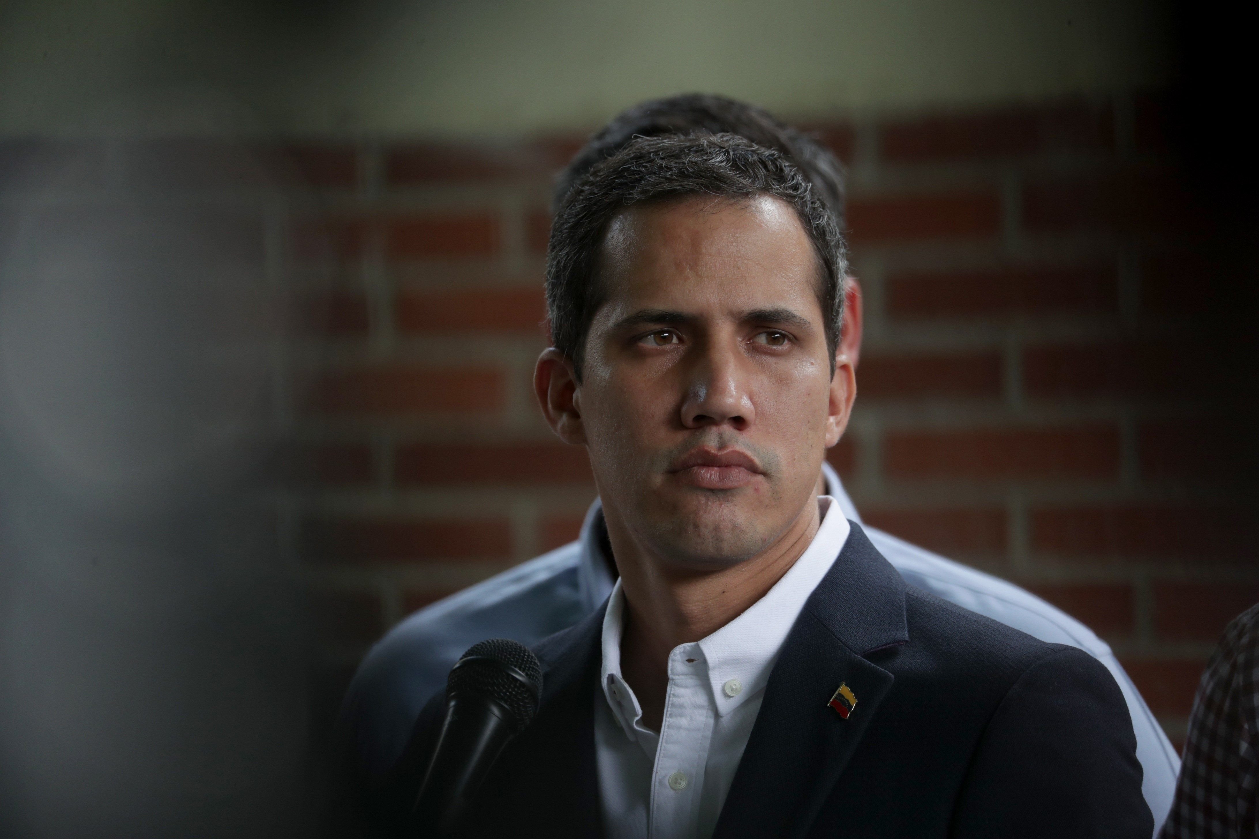 Inhabilitan a Juan Guaidó durante 15 años