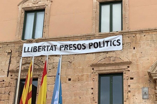 Ajuntament Torredembarra pancarta ACN Ajuntament Torredembarra pancarta ACN