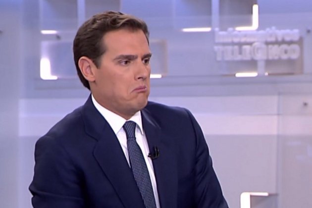 albert rivera telecinco mueca