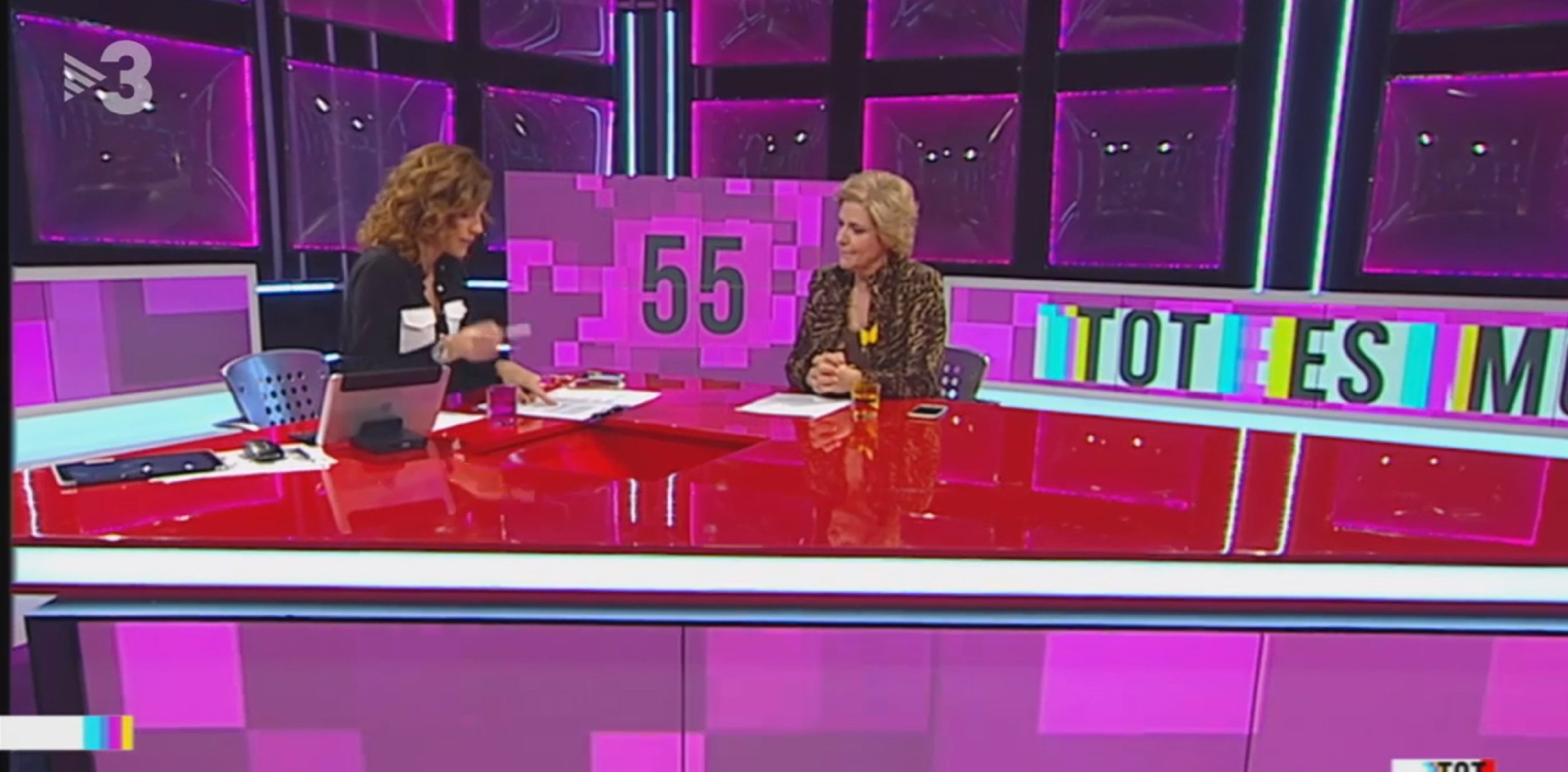 Rahola pentina Duran: "Només els poders fàctics li compren el discurs"