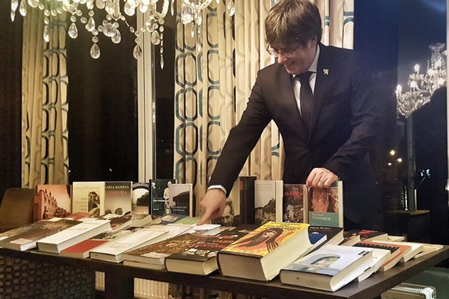 puigdemont llibres neumunster