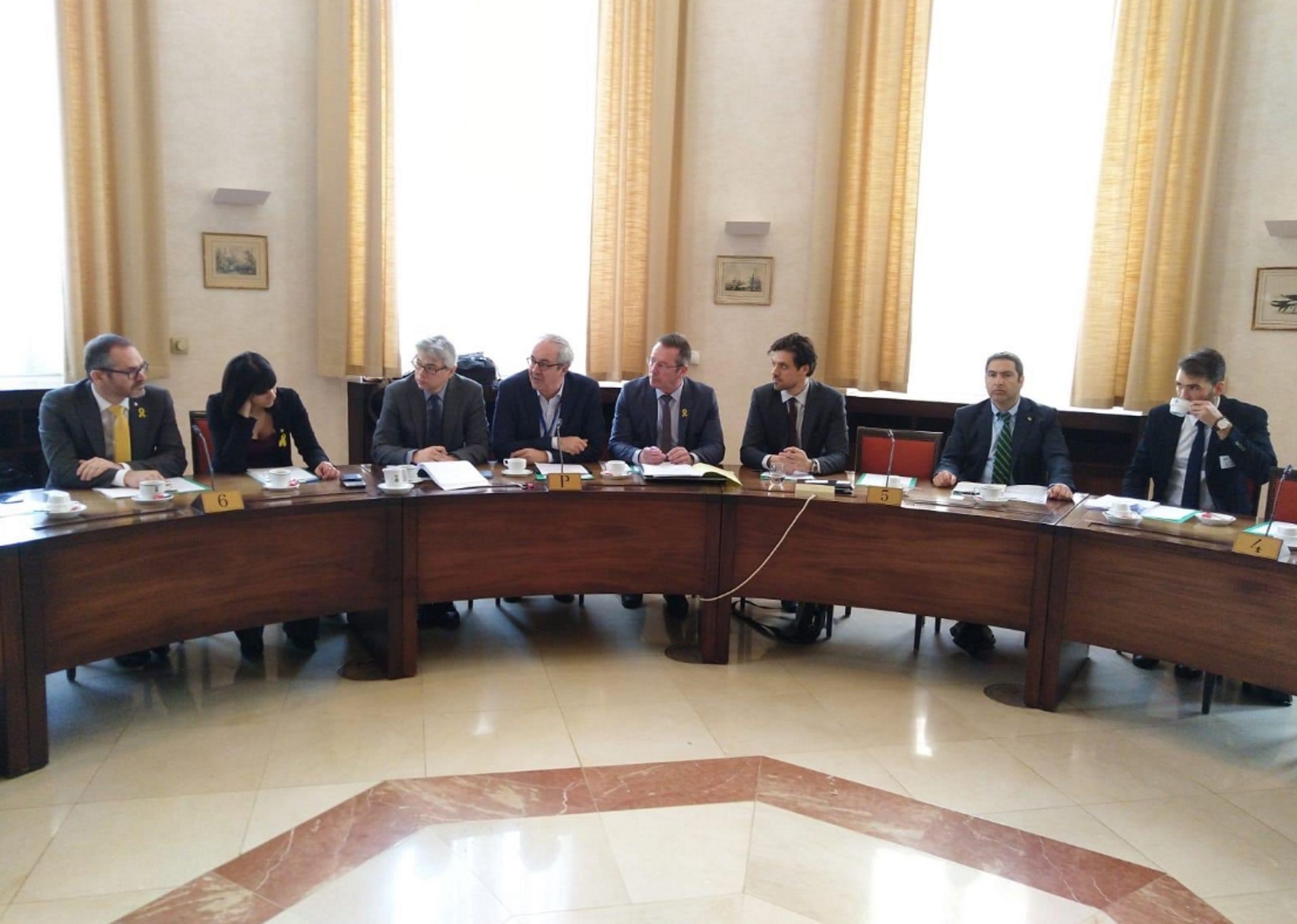 Diputats catalans denuncien al Parlament belga la repressió política