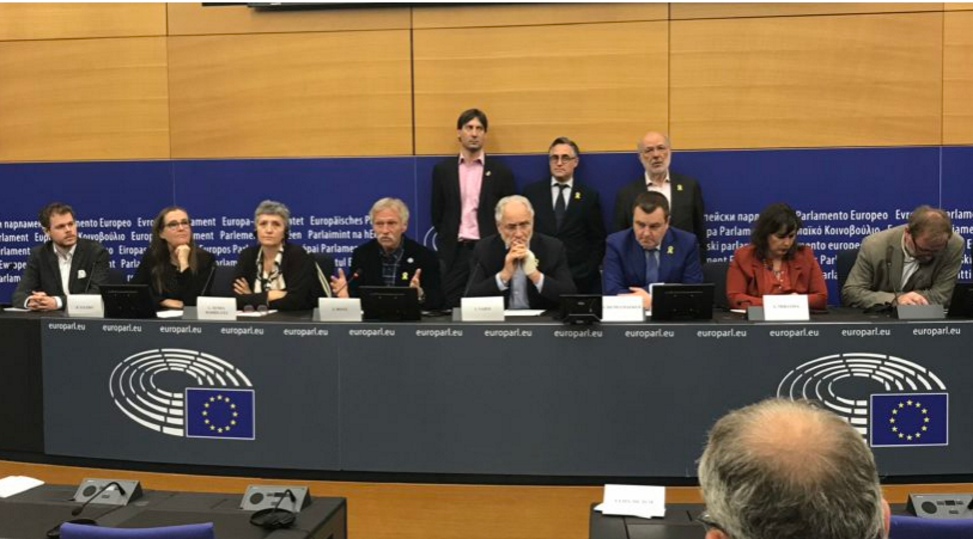 Bové, en el Parlamento Europeo: "España es el único país de la UE con presos políticos"