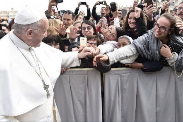 papa francesc multitud   vatican news