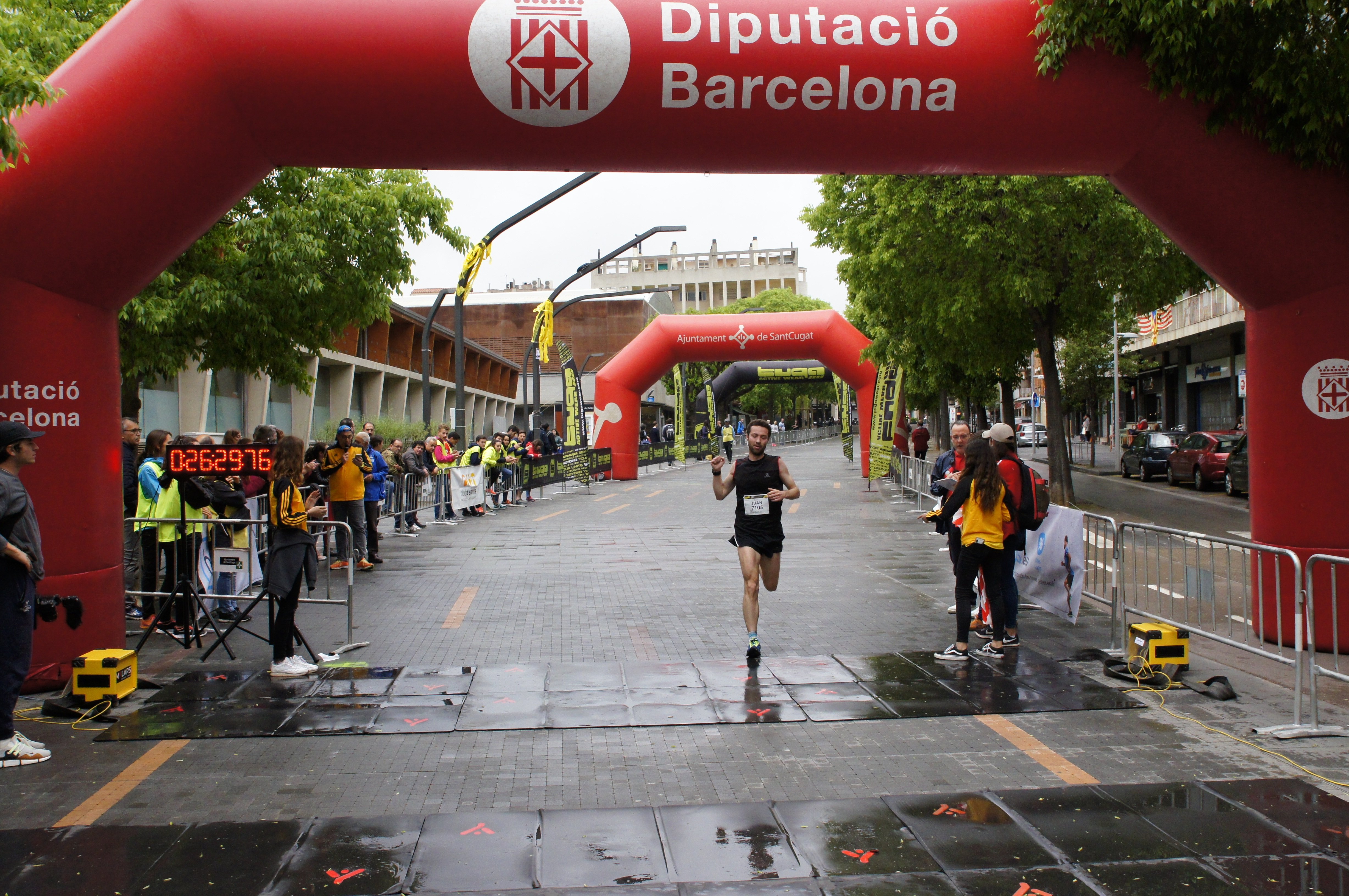 La Mitja Mataró de Sant Cugat del Vallès puja un graó