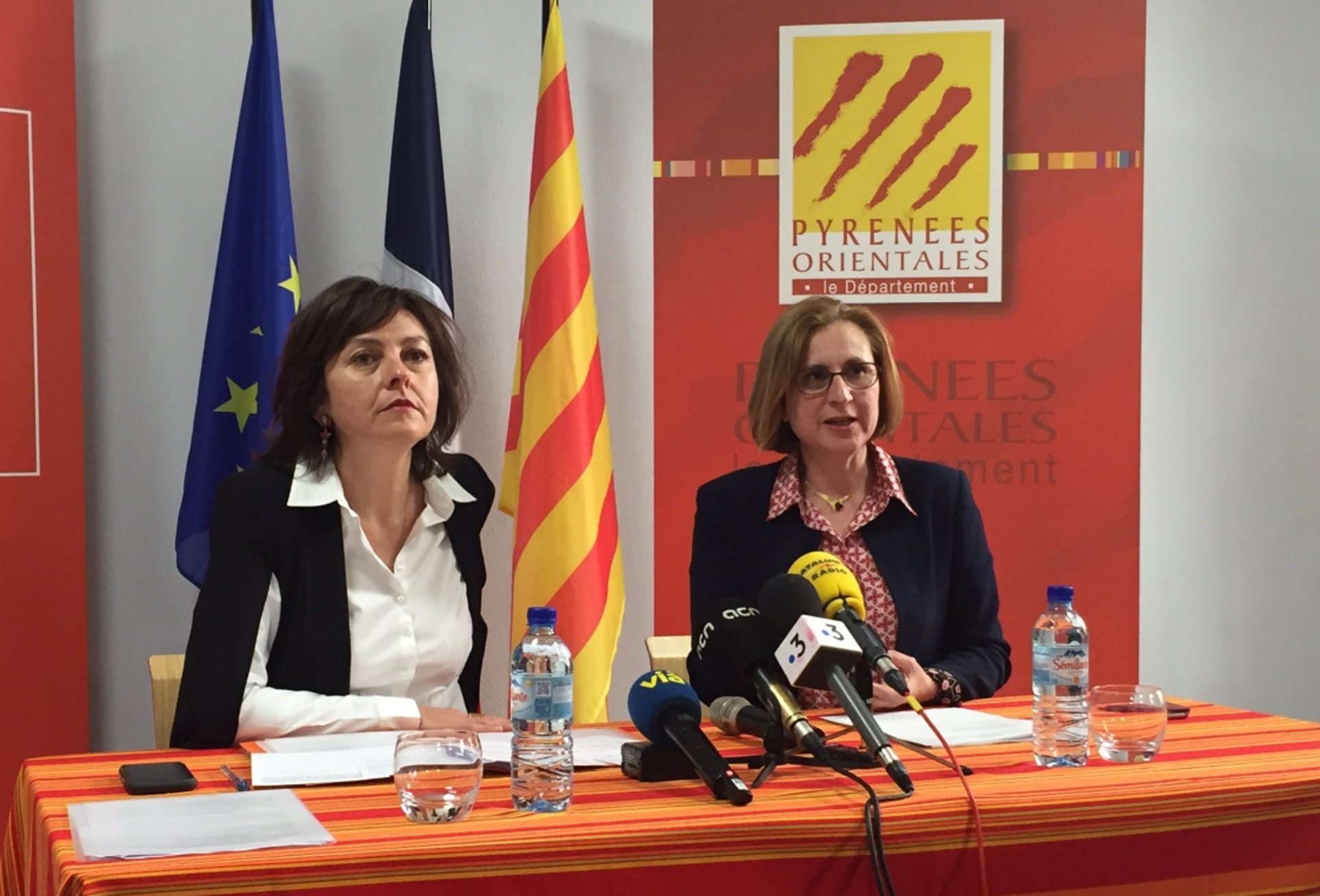 Más movimientos: Francia desencalla la oficina del catalán de Perpinyà