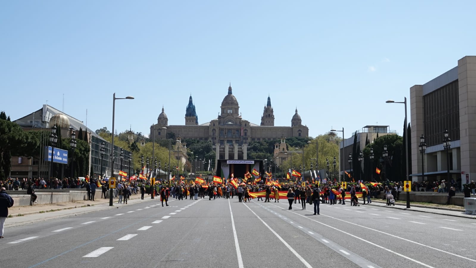 Dos antifascistas detenidos por manifestarse contra Vox en Barcelona