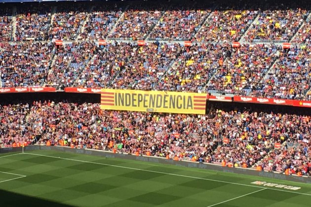 Pancarta Independencia Barça Español Camp Nou