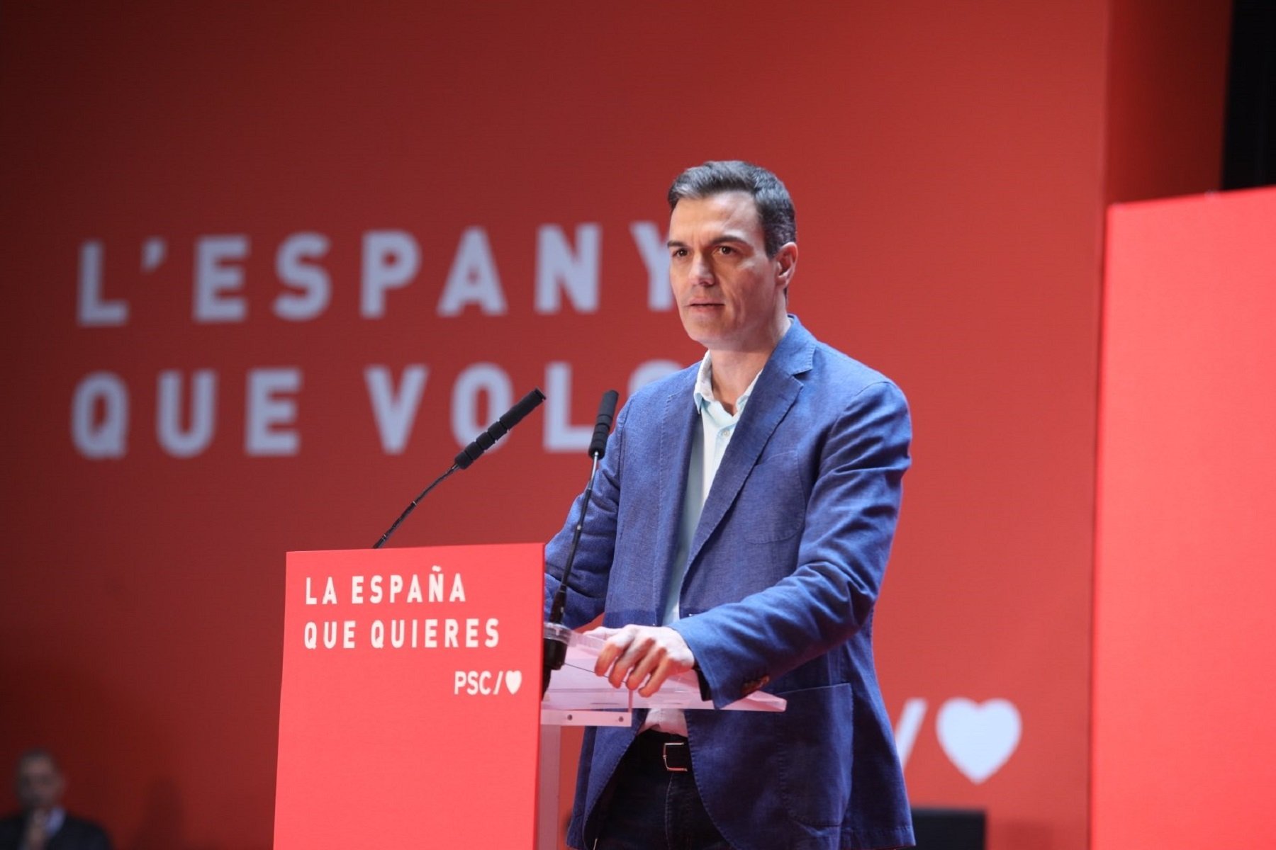 Sánchez acusa al independentismo de querer una tierra solo "para ellos"