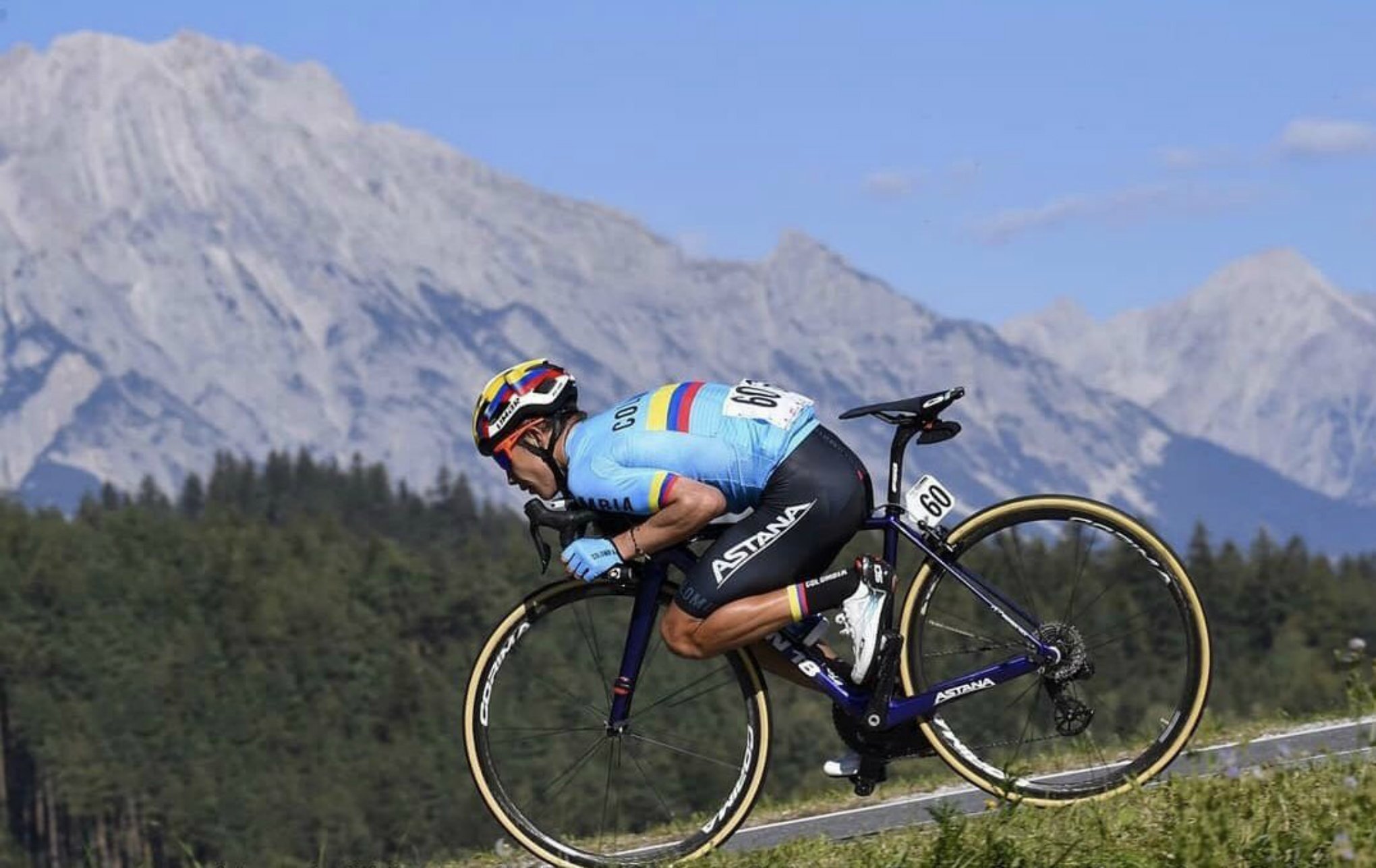 El ciclista que va patir per la seva vida i s'ha consolidat com a Superman a Catalunya