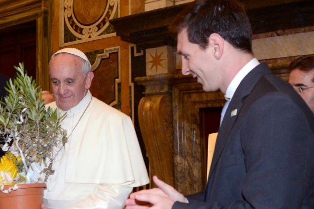 Papa Francesc Leo Messi @leomessi