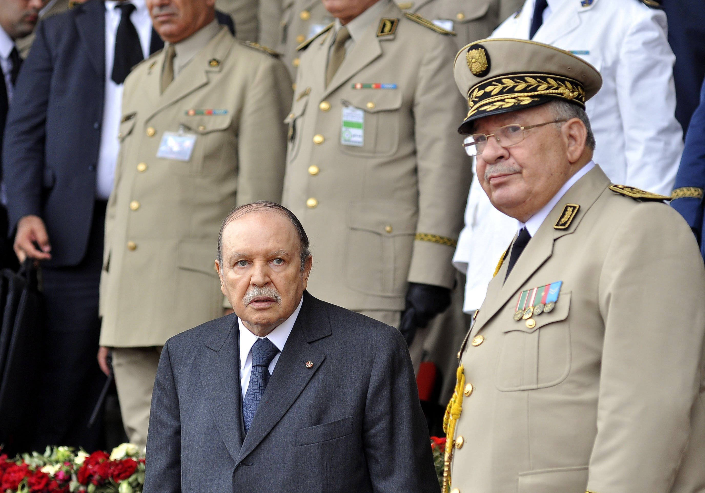 Bouteflika renunciarà a la presidència d'Algèria abans del 28 d'abril