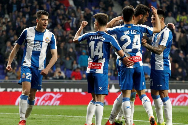 Borja Iglesias Wu Lei Melendo Marc Roca Espanyol Getafe EFE