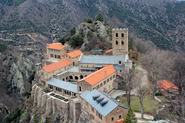 abadia Sant Miquel de Canigó - Pixabay