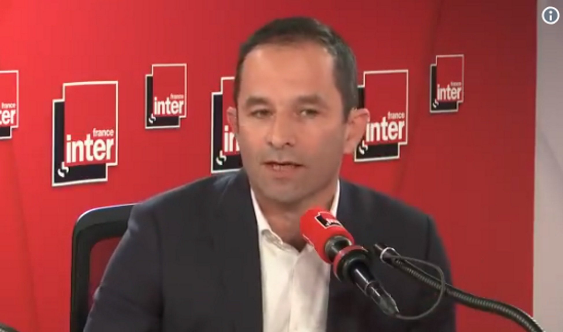 Hamon denuncia en France Inter la regresión democrática en España y Polonia