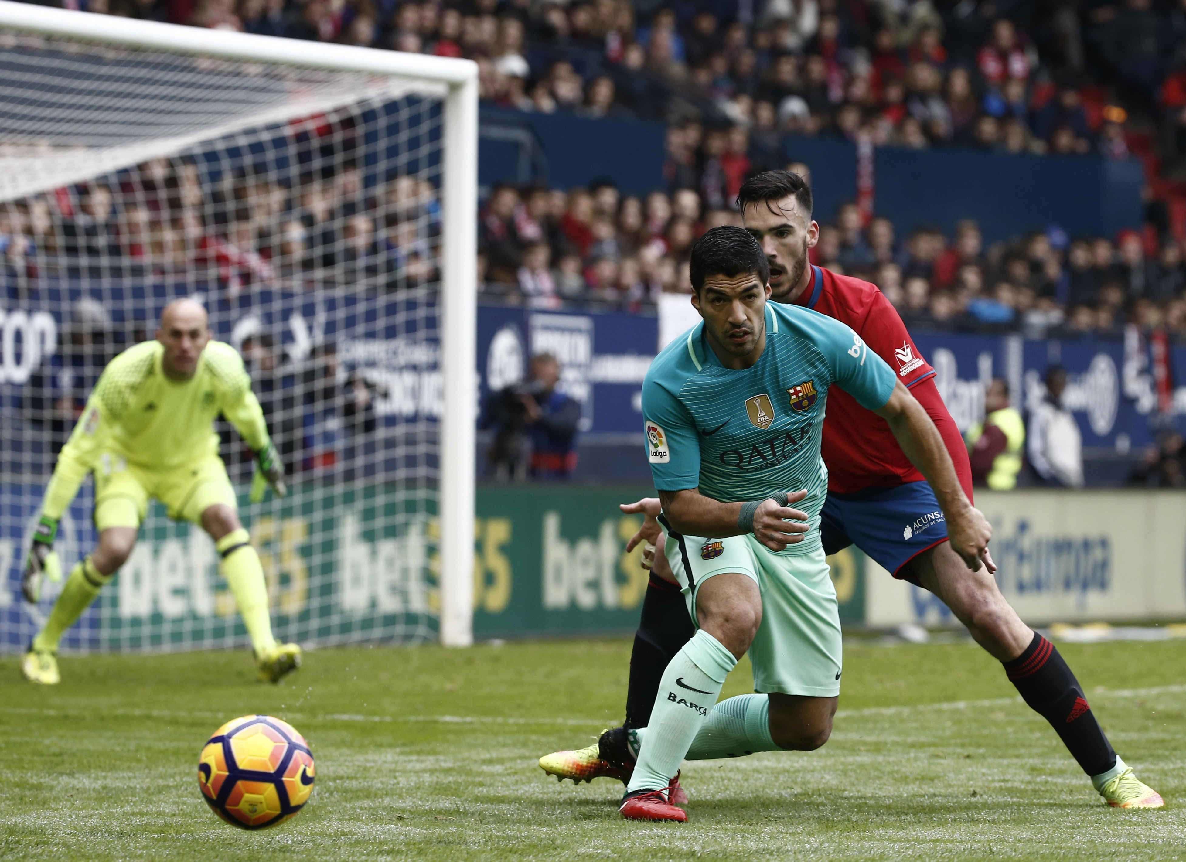 Messi dóna els tres punts al Barça