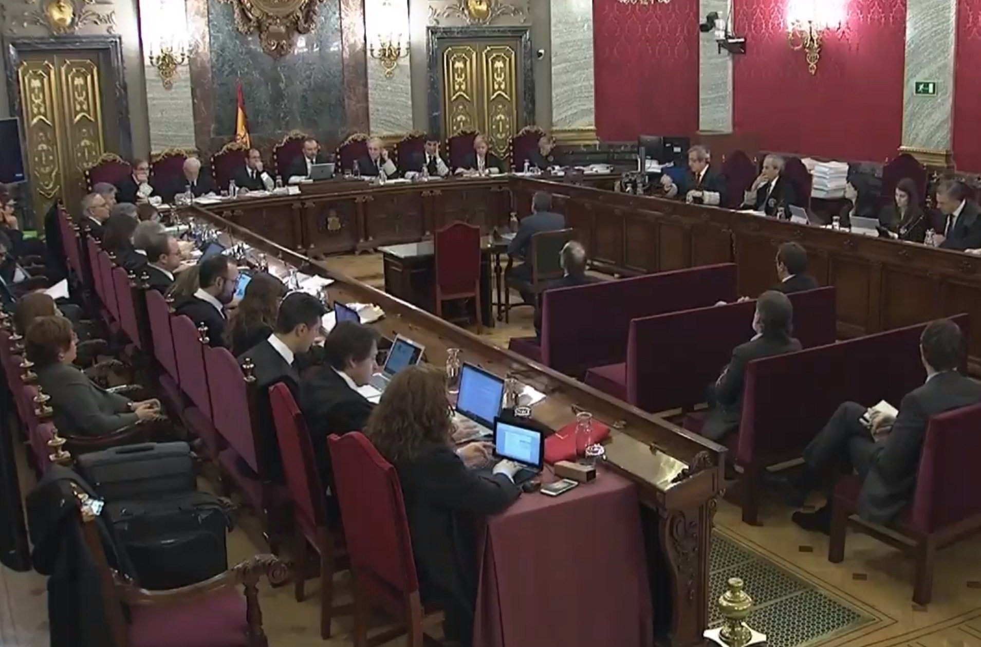 El veto als vídeos impedeix contrastar el 'relat basc' dels guàrdies civils de l’1-O