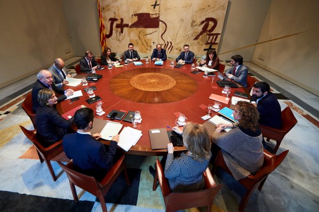 Quim Torra i els Consellers de la Generalitat a la reunió de Govern - Efe Quim Torra i els Consellers de la Generalitat a la reunió de Govern - Efe