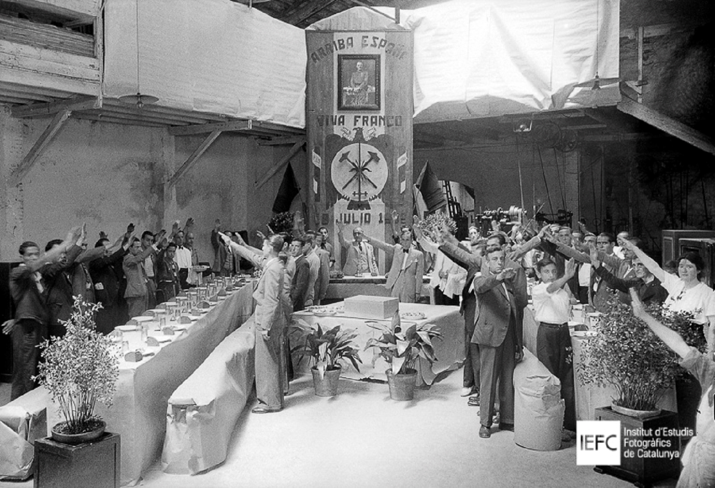 El régimen franquista promete un trabajo a todos sus excombatientes