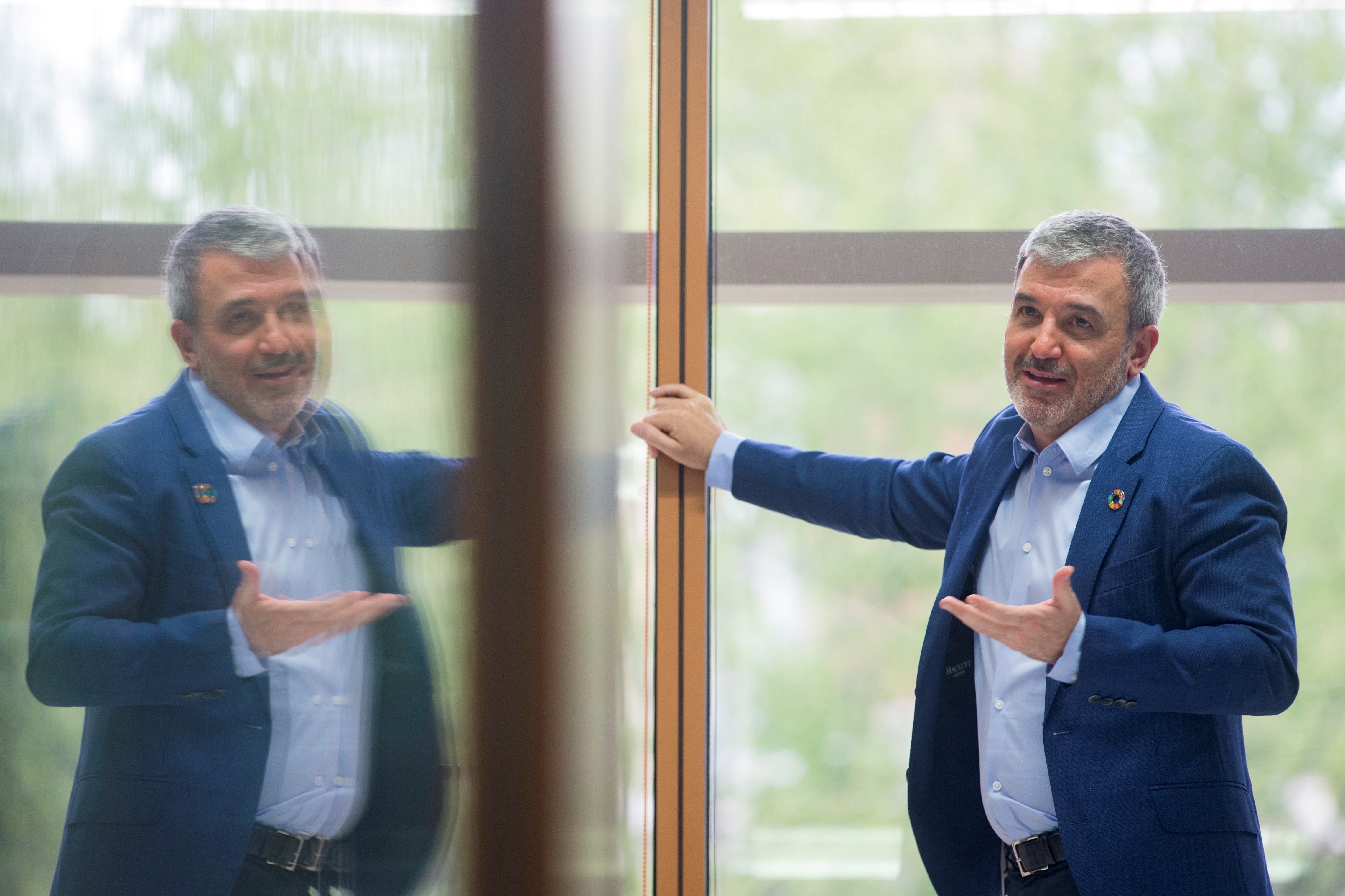 Collboni fa entrar Puigdemont a la campanya de les municipals