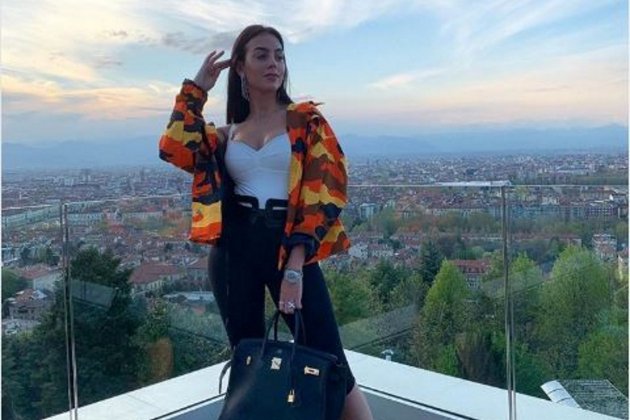 georgina rodriguez   @georginagio
